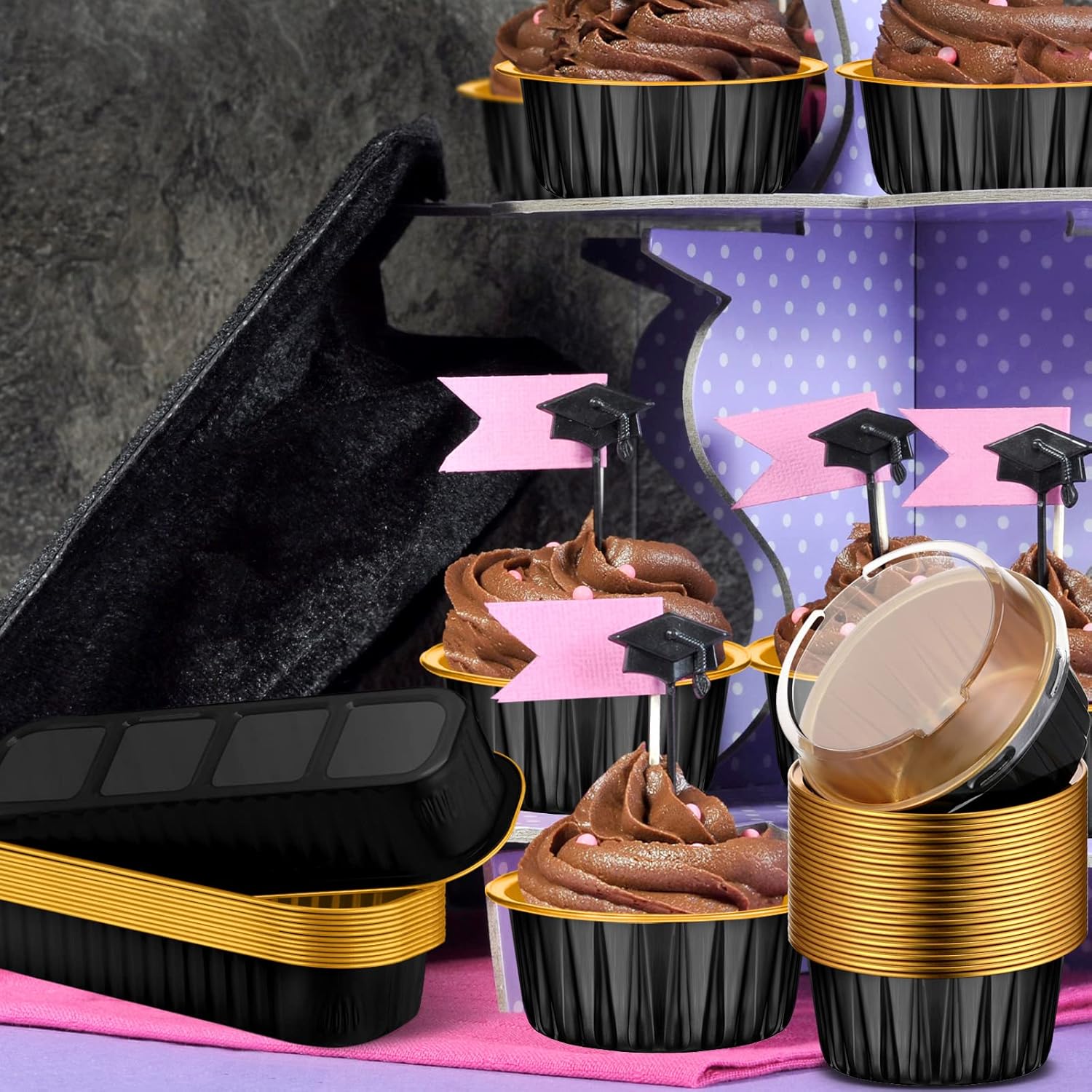 Eaasty 100 piezas de mini moldes para pan con tapas y forros para cupcakes con tapas para fiesta del día de San Valentín, moldes para hornear de