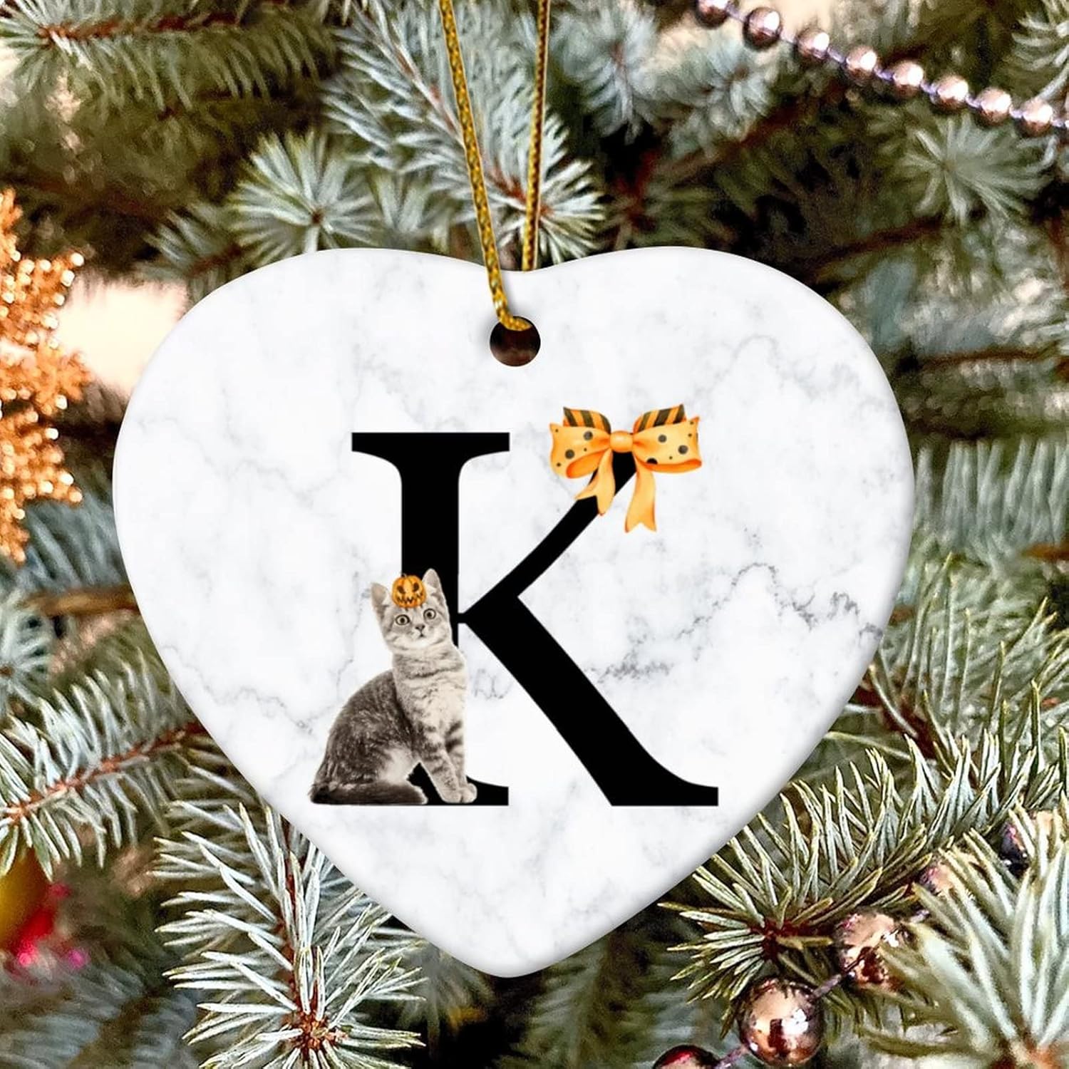 Adornos de Navidad de cerámica en forma de corazón, monograma inicial K Halloween, gato, calabaza, adornos para árbol de Navidad, decoración