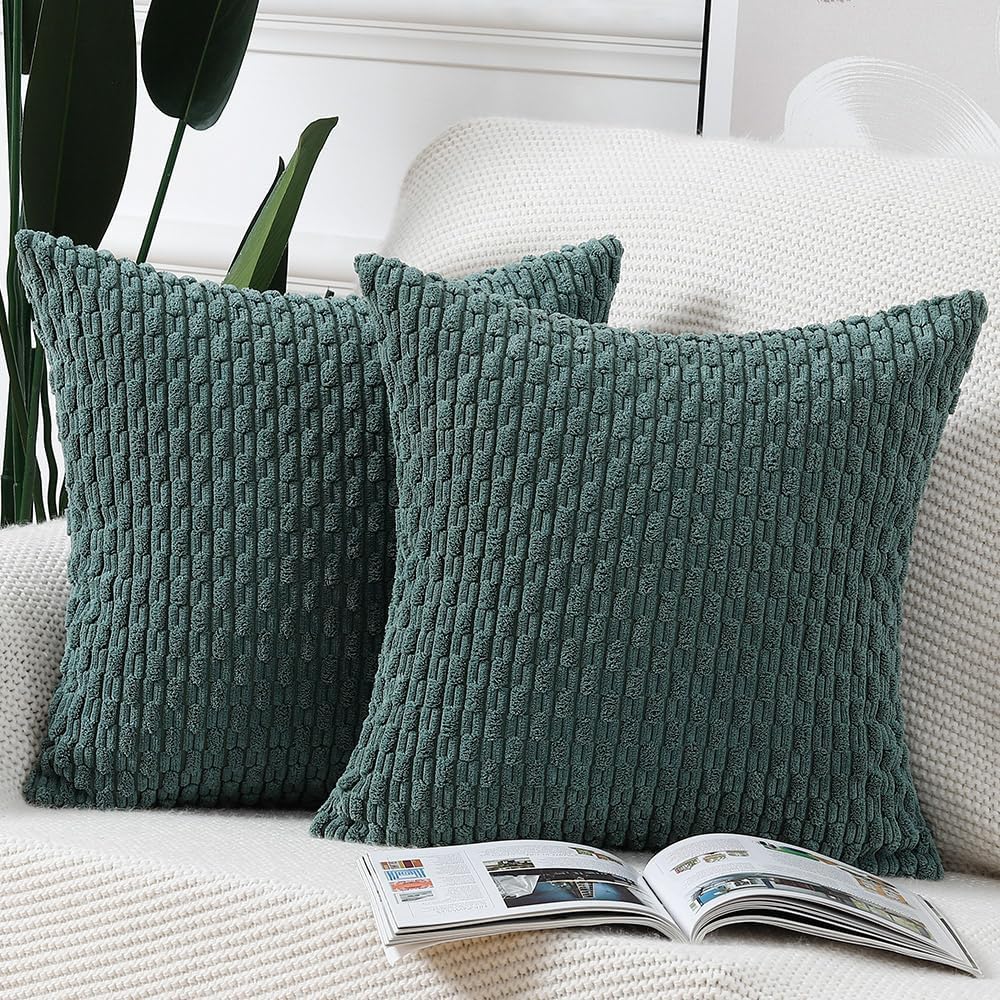 MADIZZ Paquete de 2 fundas de almohada de pana a rayas bohemias de 14 x 14 pulgadas, fundas de cojín decorativas suaves de color verde oscuro para
