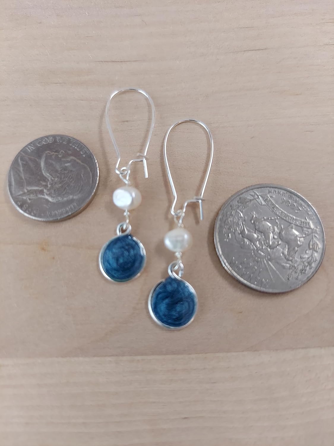 Handmade Lightweight Silvertone Green Resin and Pearl Earrings on Kidney Wire