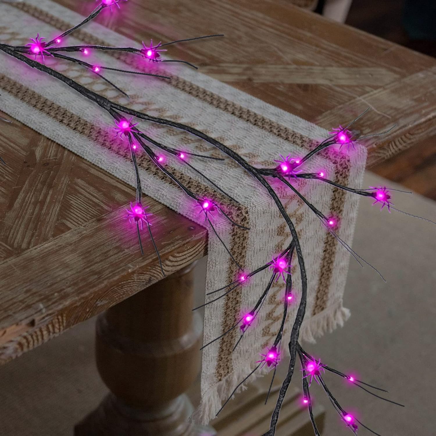 Guirnalda de luces de Halloween para decoración de Halloween, luces de araña de 6.5 pies, 48 LED, funciona con pilas, ramas de araña de Halloween,
