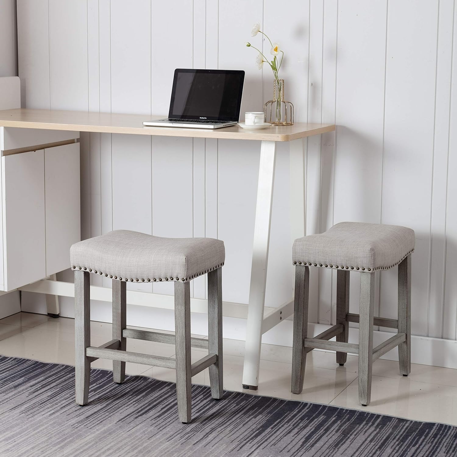 WO Home Furniture Taburete de bar de altura de mostrador de 24 pulgadas, asiento de silla de montar sin espalda, taburete de bar con patas grises