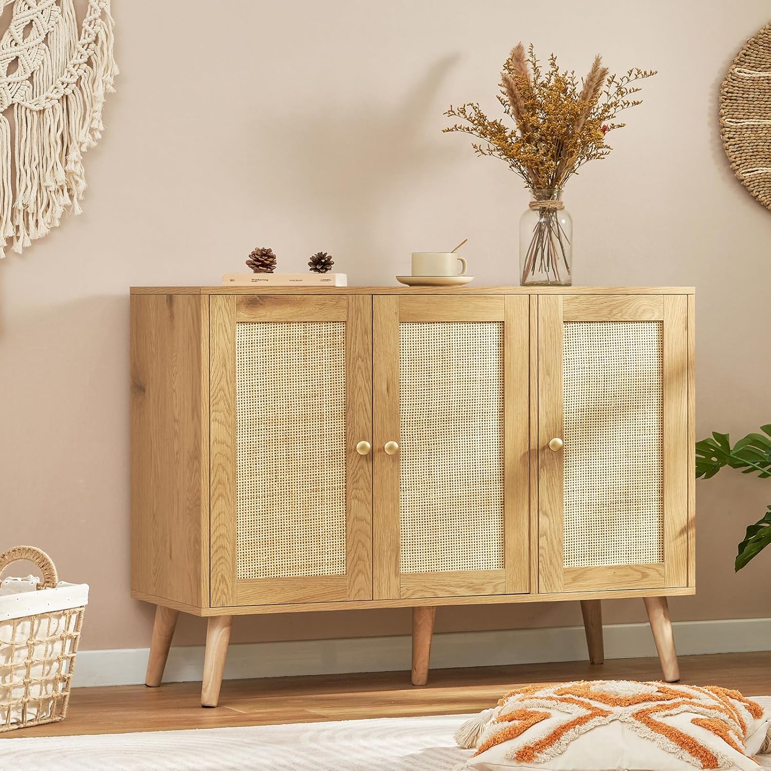 Quimoo Aparador de buffet, gabinete de ratán bohemio con 3 estantes ajustables y puertas de ratán, mesa de entrada para sala de estar, comedor,