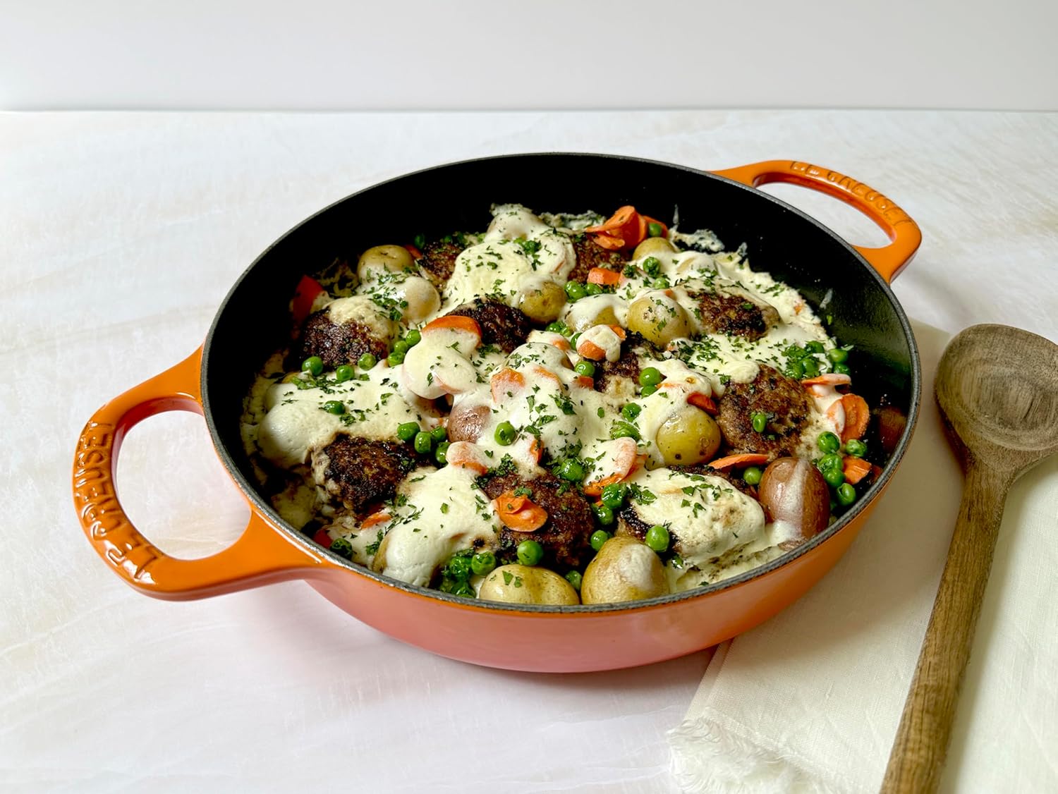 Le Creuset Signature – Sartén diaria de hierro fundido, 11 pulgadas, chalota