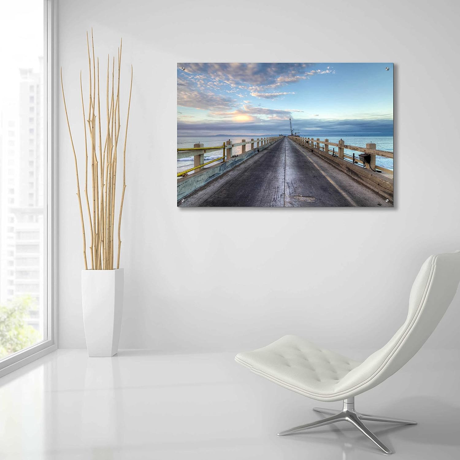 Epic Art ‘Carpinteria Pier View I’ de Chris Moyer, arte de pared de vidrio acrílico, 36″x24″