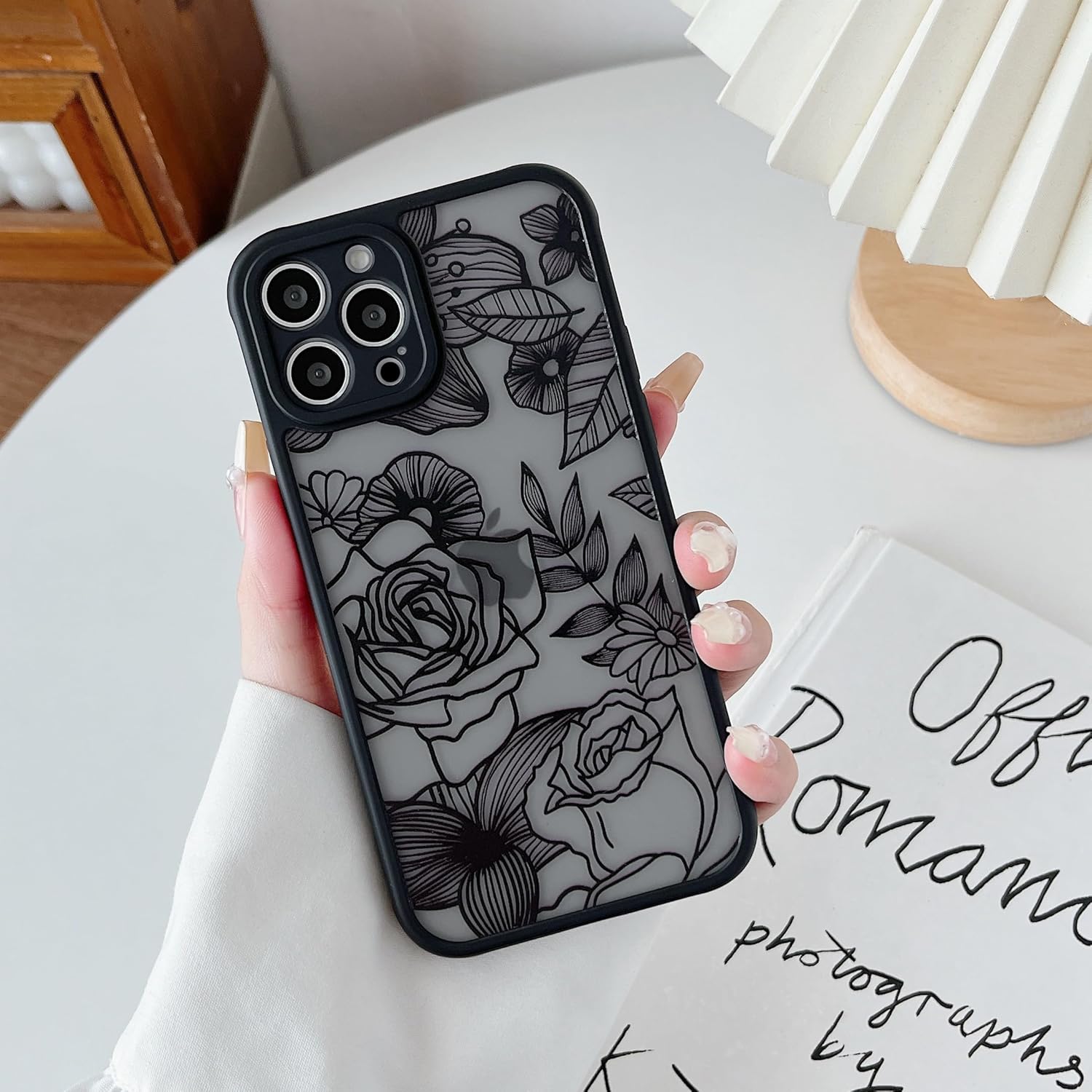 XIZYO Funda para iPhone 15 Pro Max, funda floral para iPhone 15 Pro Max, bonita funda estética con patrón de flor de rosa para mujeres y niñas,