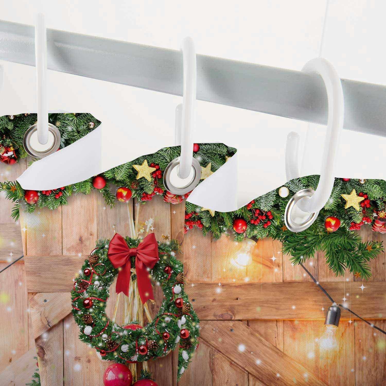Hjokiupt Cortina de ducha de Navidad de granja, regalo de árbol de Navidad de invierno, decoración del hogar, puerta de granero de madera, cortinas