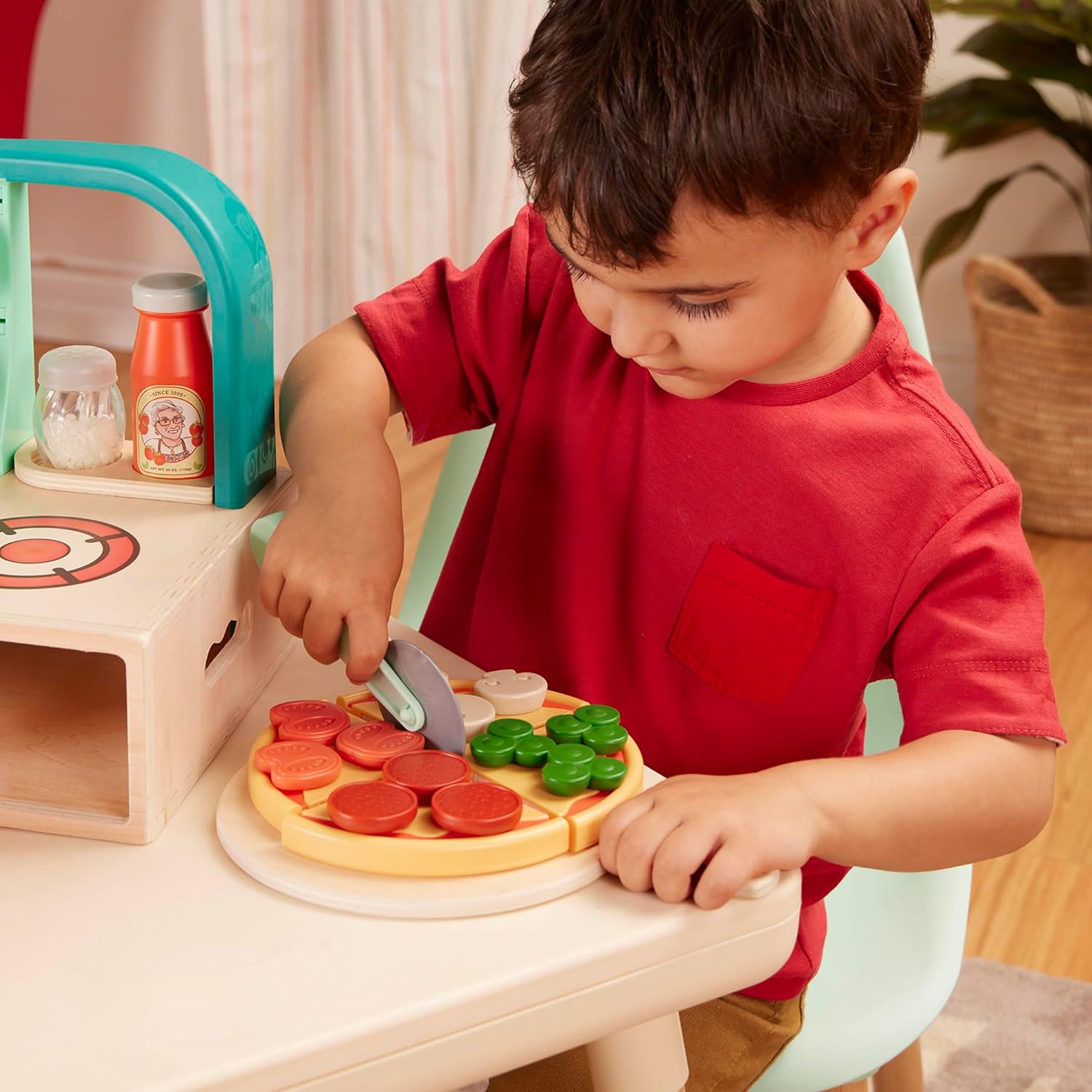 B. toys – Mini Chef – Pizza-n-Pasta Playset – Juego de pizza y pasta de juego de simulación – Comida de juego y accesorios de juego de roles –