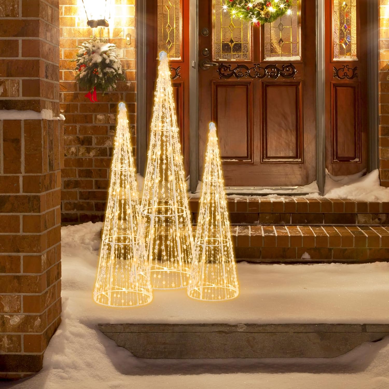 Tangkula Juego de 3 árboles de cono de Navidad iluminados, juego de árbol cónico decorativo de Navidad con cuerdas de estrellas, 90 luces LED