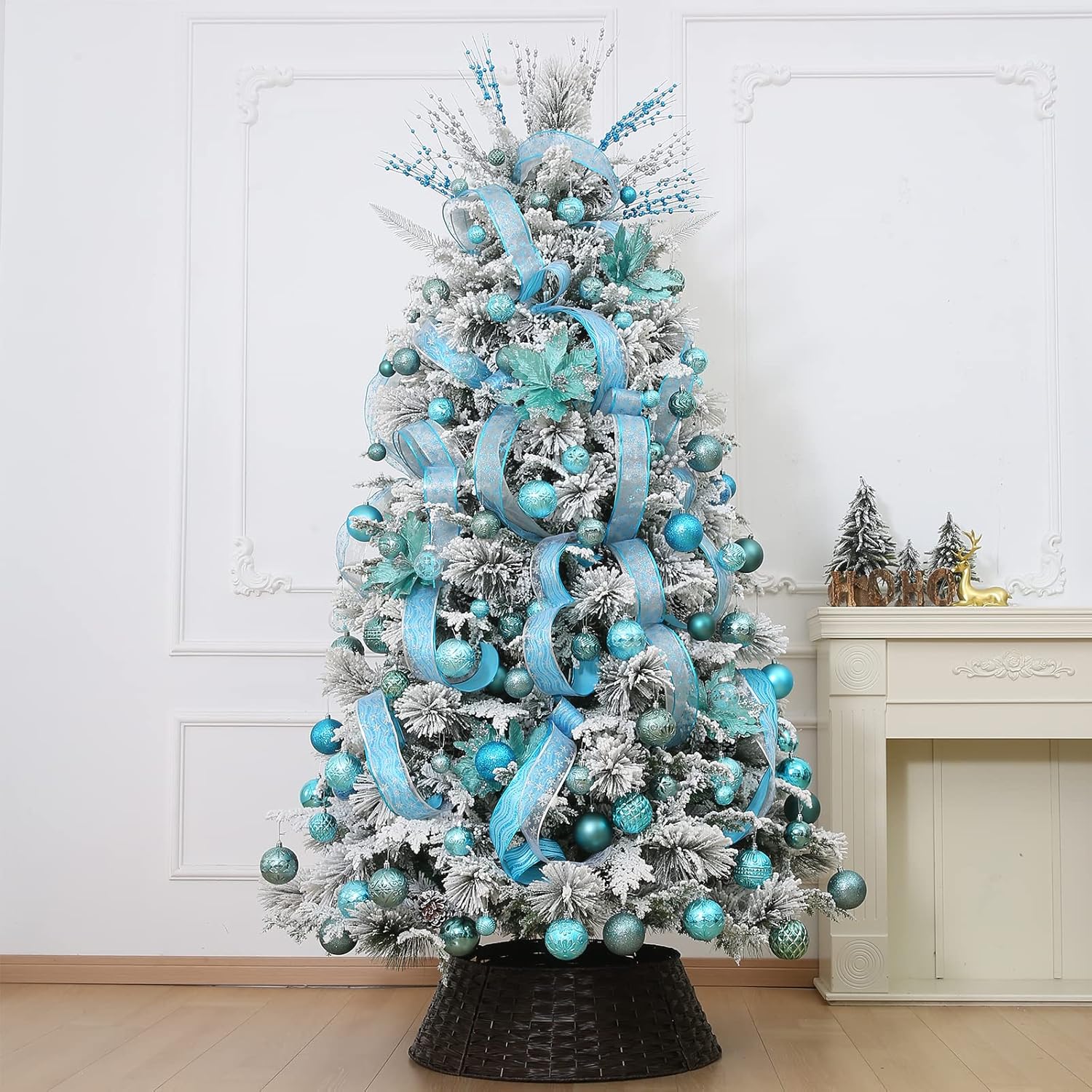 Adornos de bola de Navidad color azul bebé, decoración para árbol de Navidad con cuerda para colgar, 36 piezas inastillables con 6 estilos en 3