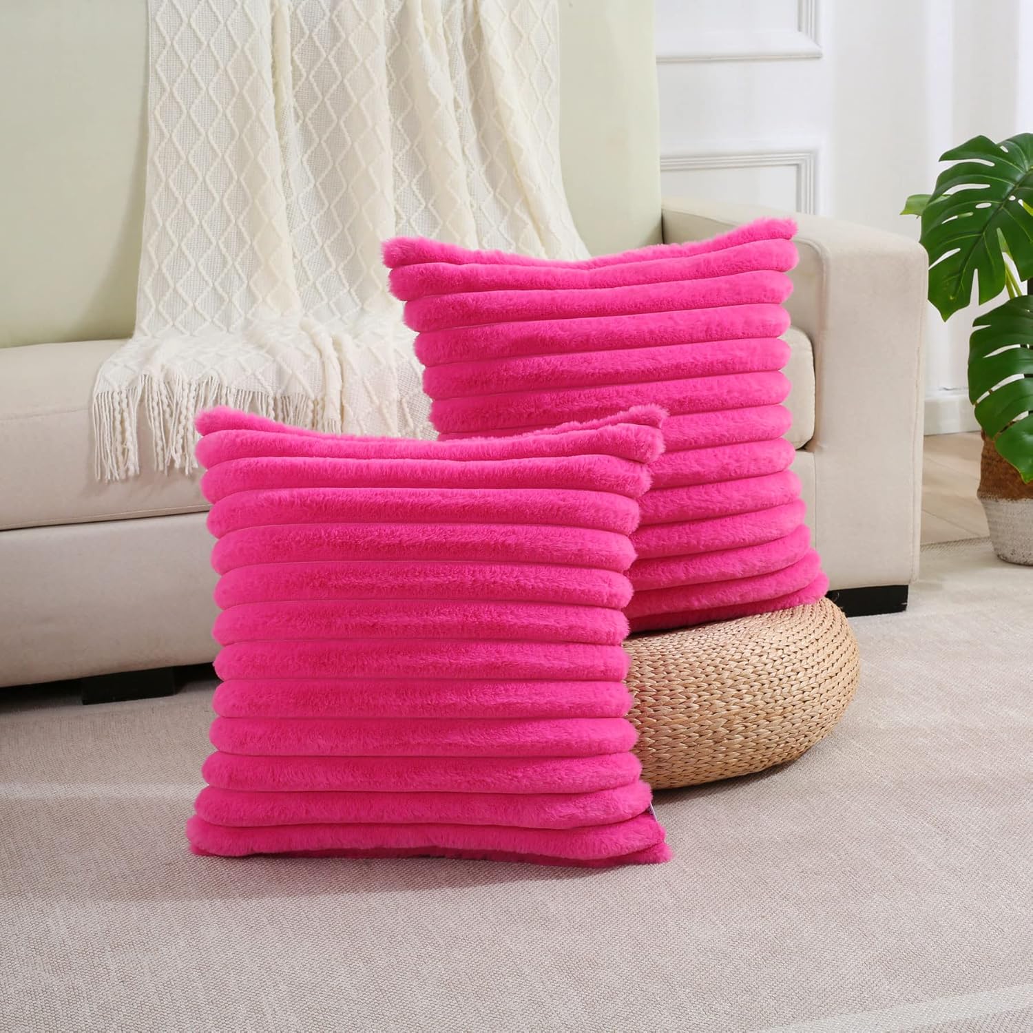 FUTEI – Juego de 2 fundas de almohada decorativas con rayas de color rosado intenso, 18 x 18 pulgadas, cuadradas y primaverales, piel sintética de