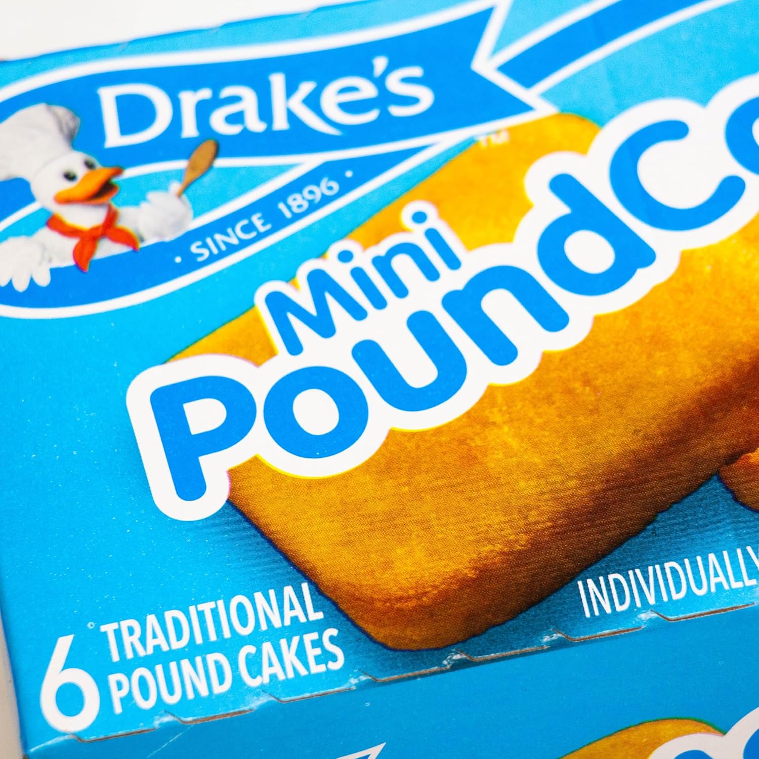 Drake’s Mini Pound Cake (3, cajas de 6 unidades)  Maíz dulce y salado (5.5 onzas)  Incluido por Noblecrunch  4 artículos en total