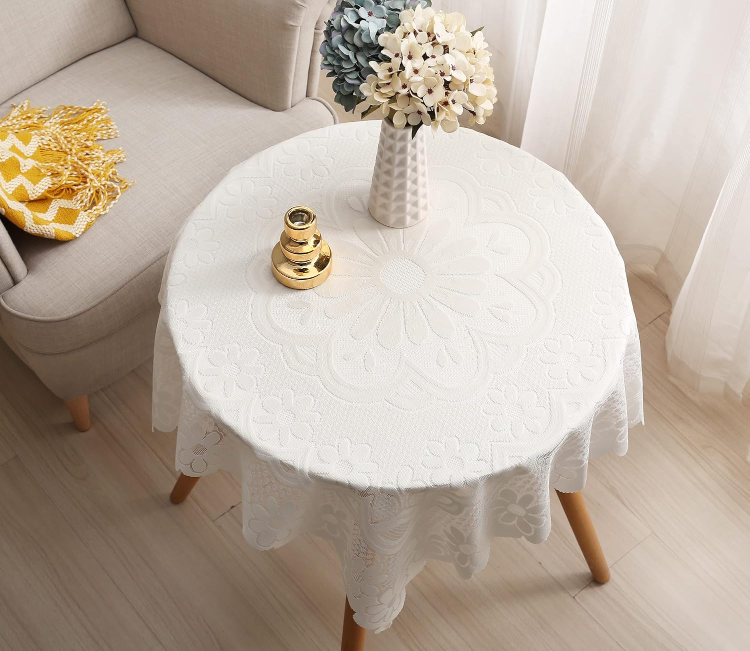 HOMECOOL Mantel cuadrado pequeño, mantel de ganchillo marfil para mesa auxiliar redonda de 34 x 34 pulgadas, girasol