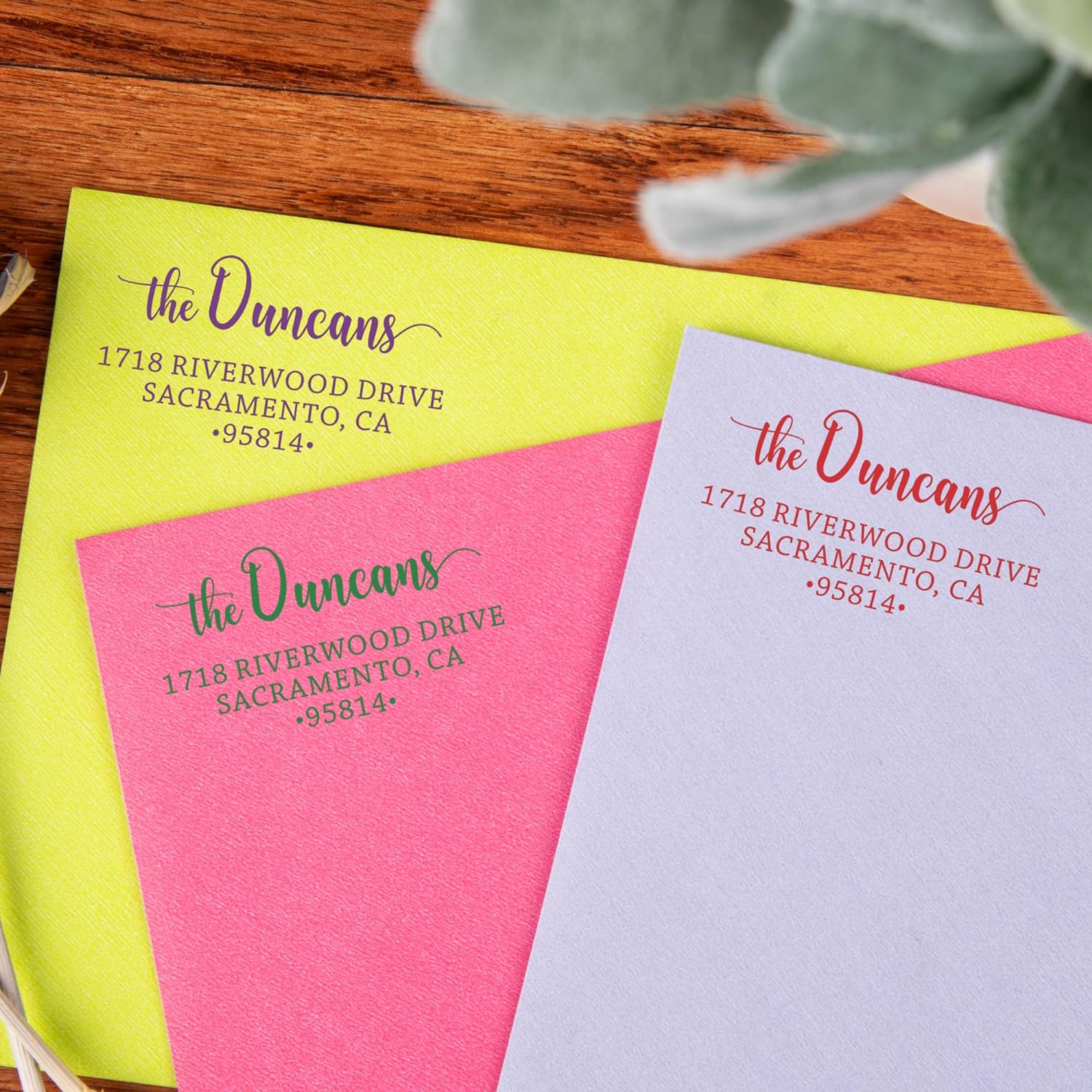 Sello de dirección y tinta autoentintado personalizado de The Duncans con nombre, sellos de dirección personalizados para parejas, sello de