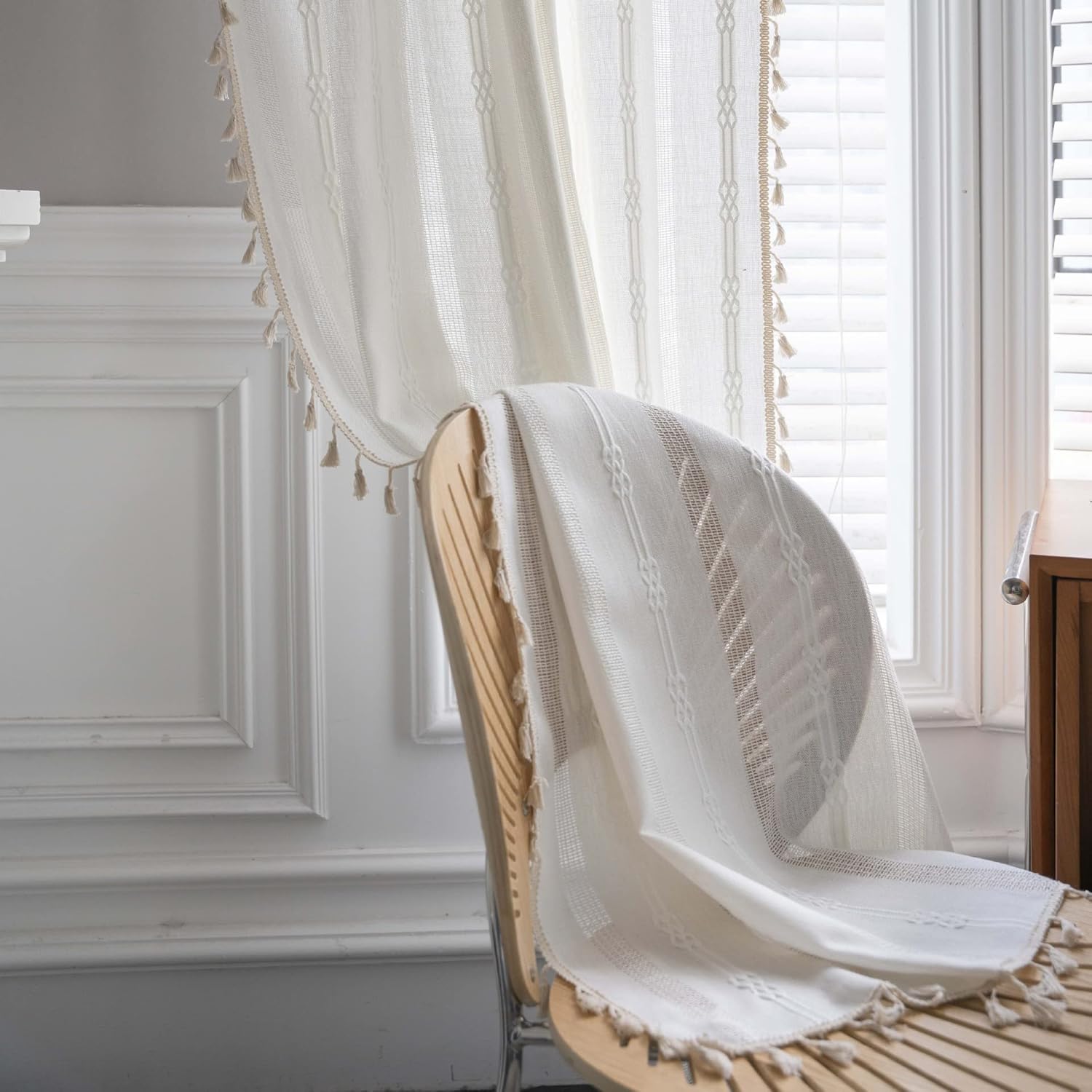 TOPSMCHER Cortinas bohemias para sala de estar, 63 pulgadas, cortinas filtrantes para dormitorio, cortinas rústicas de lino de algodón con bordado,