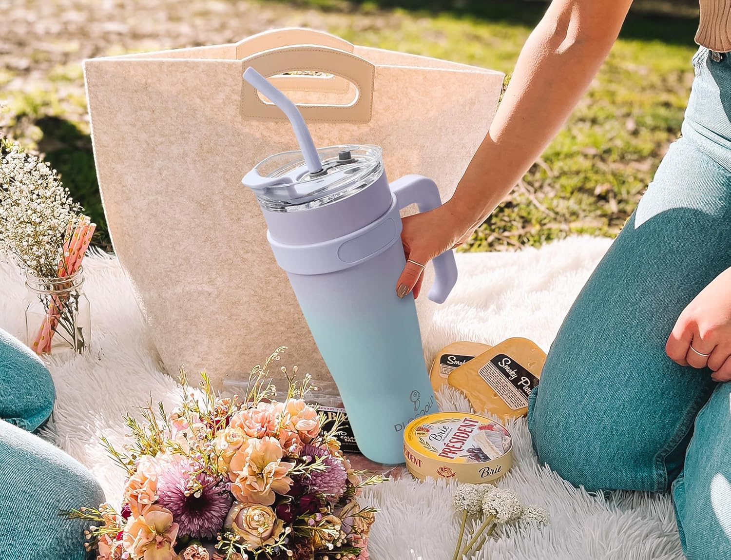 DLOCCOLD Vaso de 40 onzas con asa, popote y tapa, botella de agua reutilizable de acero inoxidable de doble pared con aislamiento al vacío, taza de