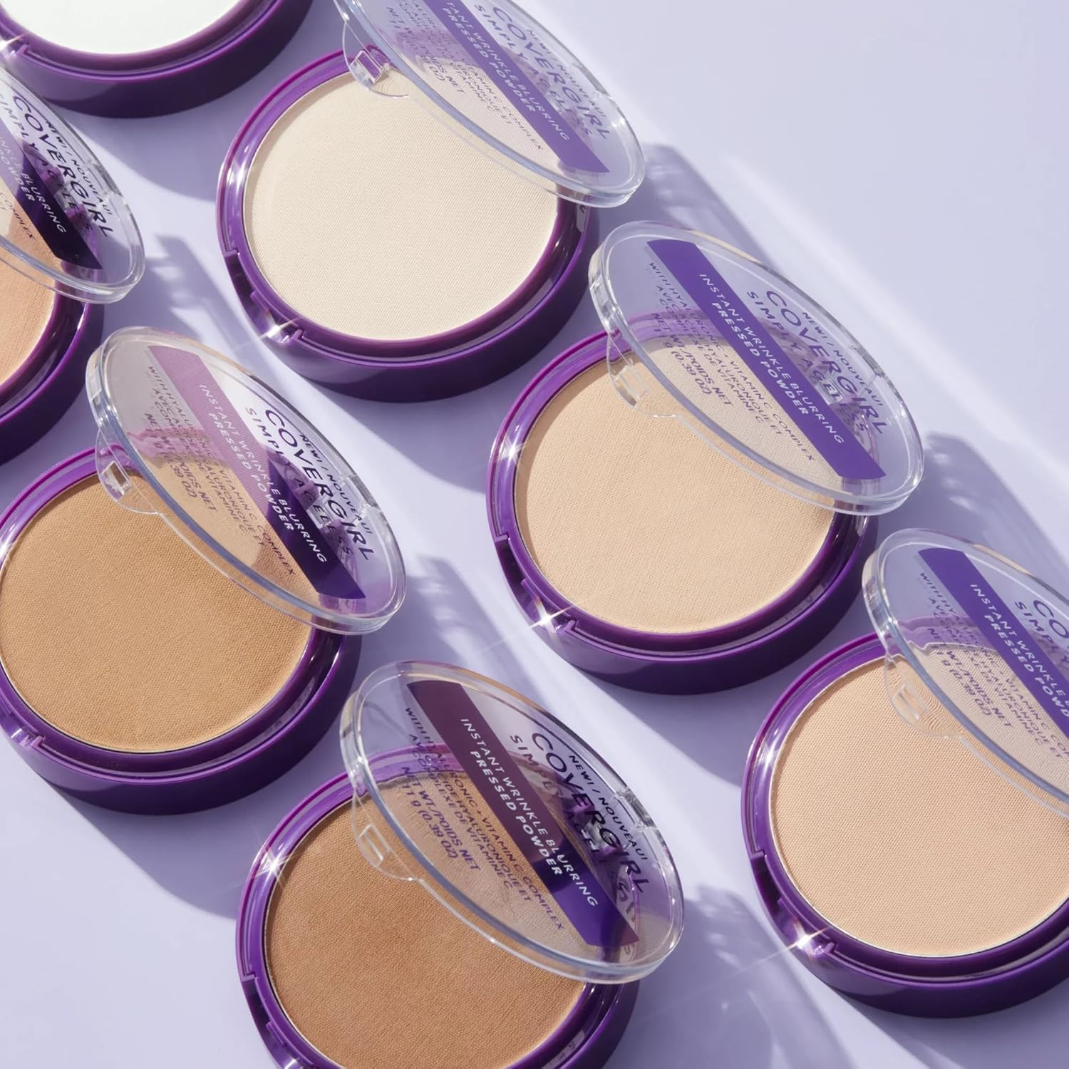Covergirl Simply Ageless – Polvo prensado difuminador instantáneo antiarrugas, color sable suave, 0.39 onzas.