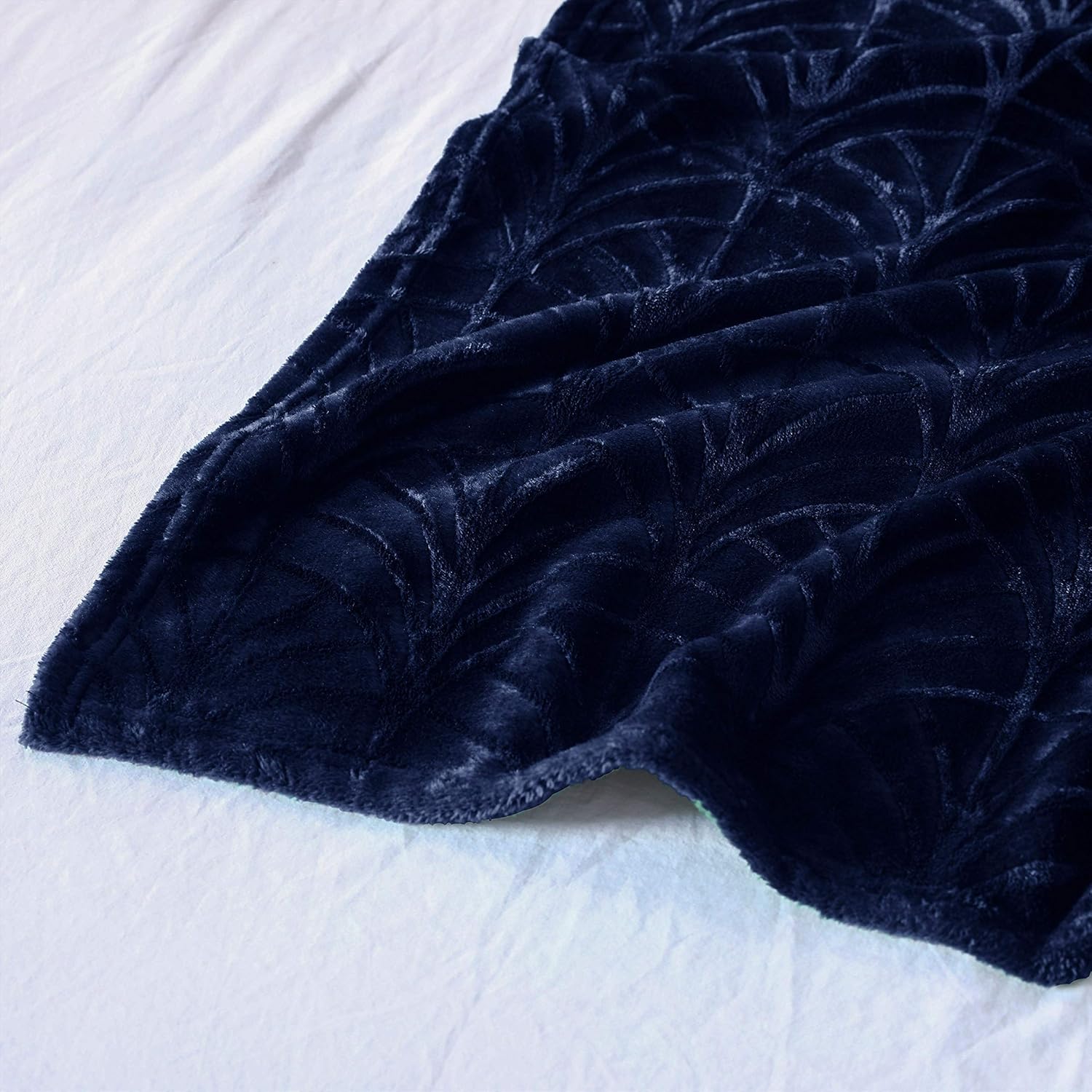 Whale Flotilla – Manta de franela para cama de tamaño individual, ligera, de terciopelo suave y esponjoso con diseño vintage, manta decorativa para