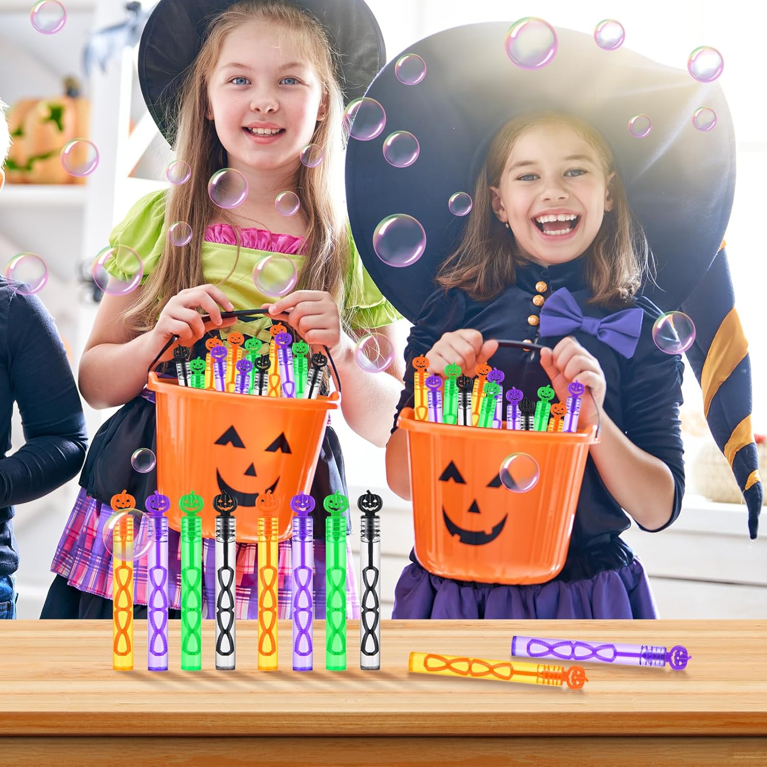 Paquete de 60 varitas de burbujas de Halloween, mini juguetes de burbujas para recuerdos de fiesta de Halloween, suministros novedosos, juguetes de