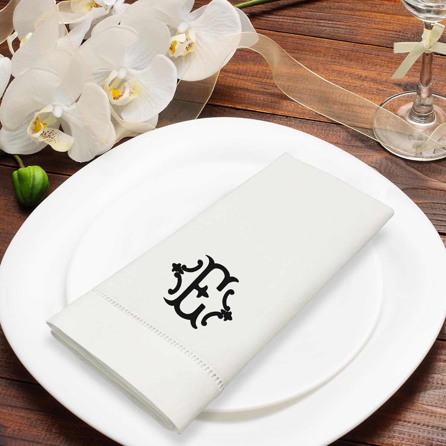 Servilletas de mesa de algodón de alta calidad con inicial bordada, paquete de 4, 20 x 20 pulgadas, lavables, diseño de vainica, elegantes