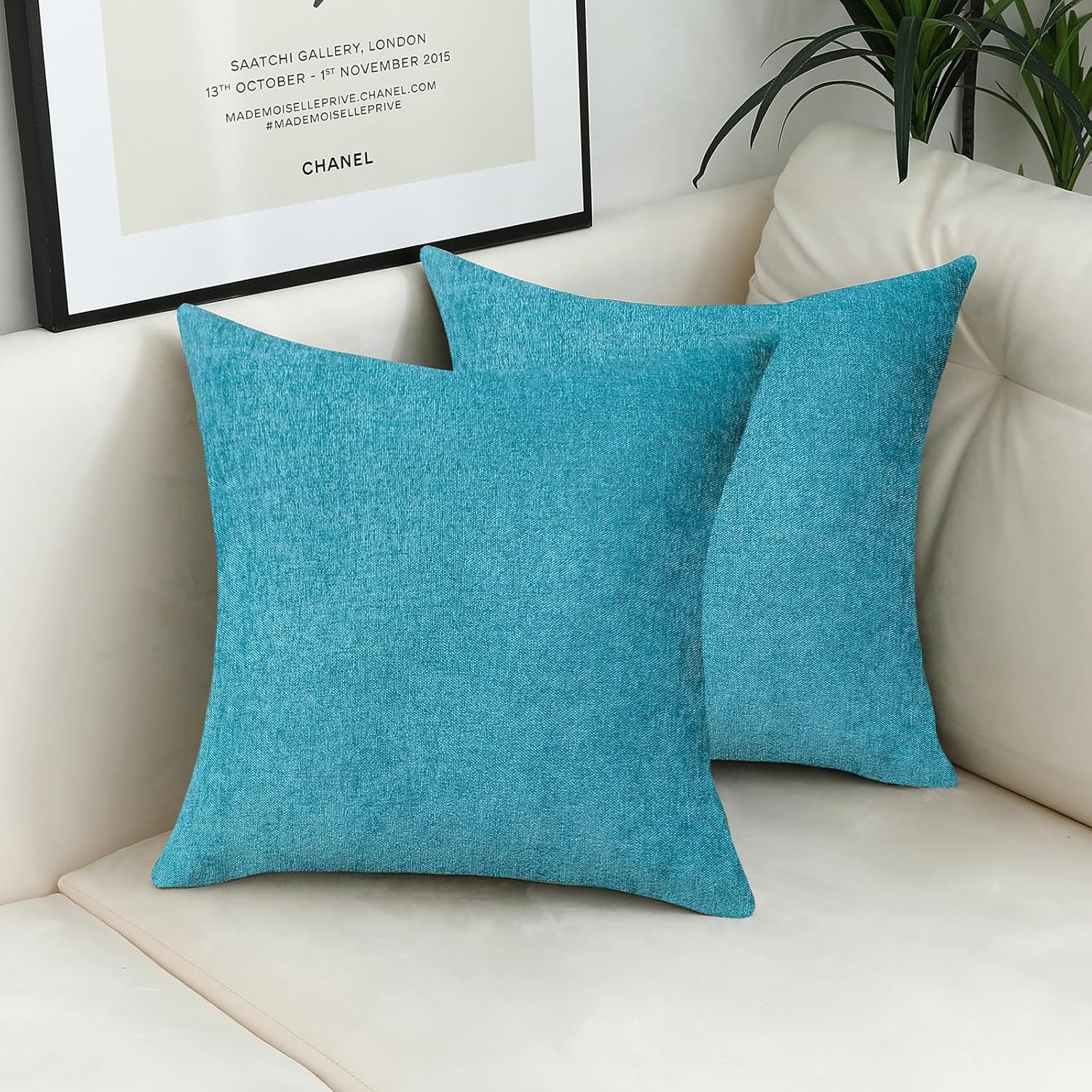 Jeneoo Fundas de almohada decorativas de felpilla sólida, cuadradas, color azul turquesa, fundas para sofá (juego de 2, 18 x 18 pulgadas)
