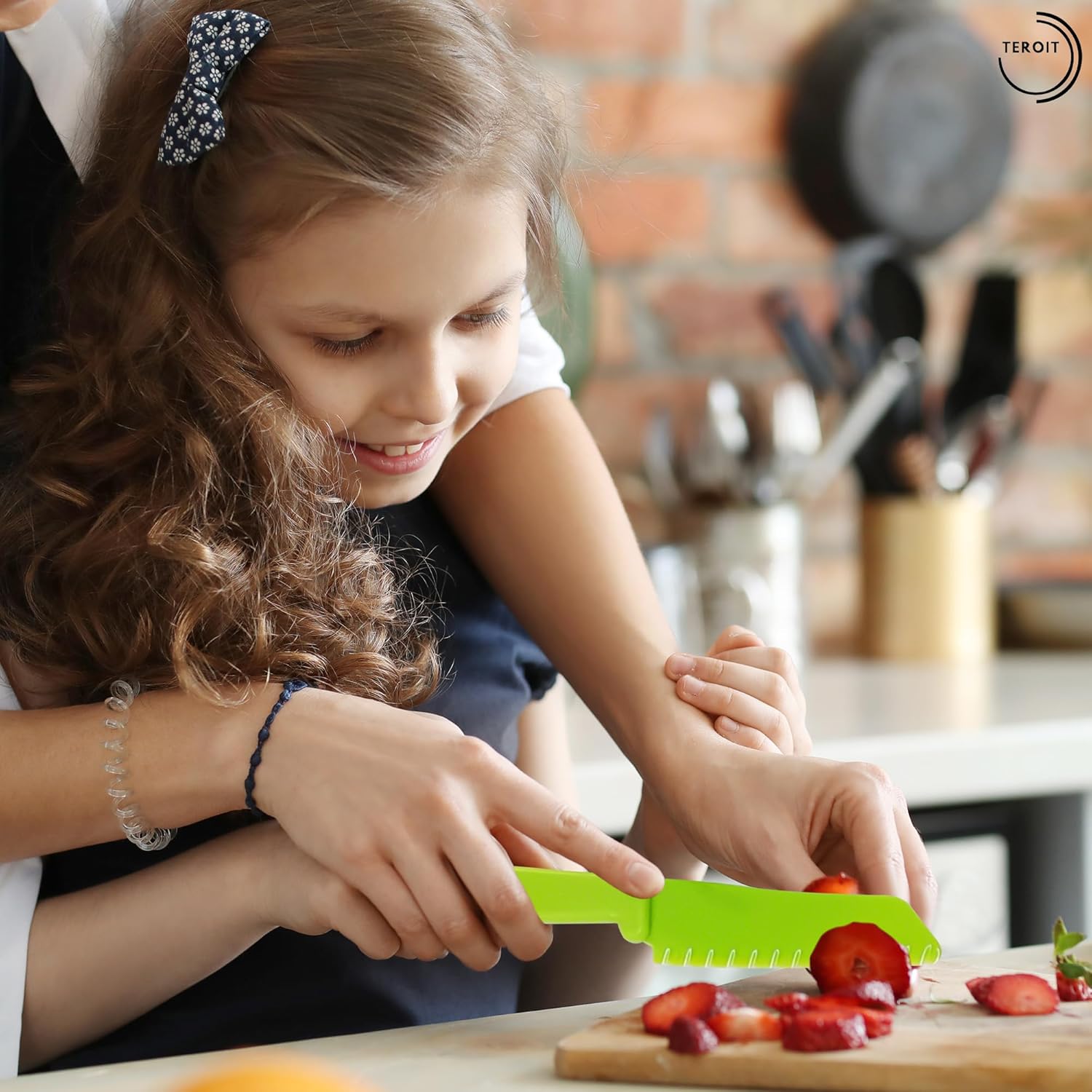 Juego completo de 22 cuchillos infantiles para cocina real, guantes, tabla de cortar frutas, verduras, bordes dentados, cuchillos de plástico para