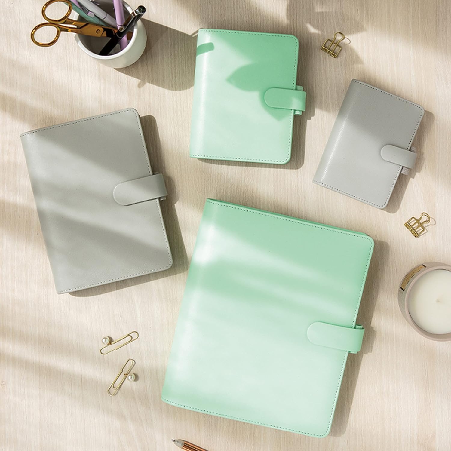 Filofax Saffiano – Organizador personal compacto, granito, grano cruzado, aspecto de cuero, seis anillos, calendario semanal para ver, multilingüe,