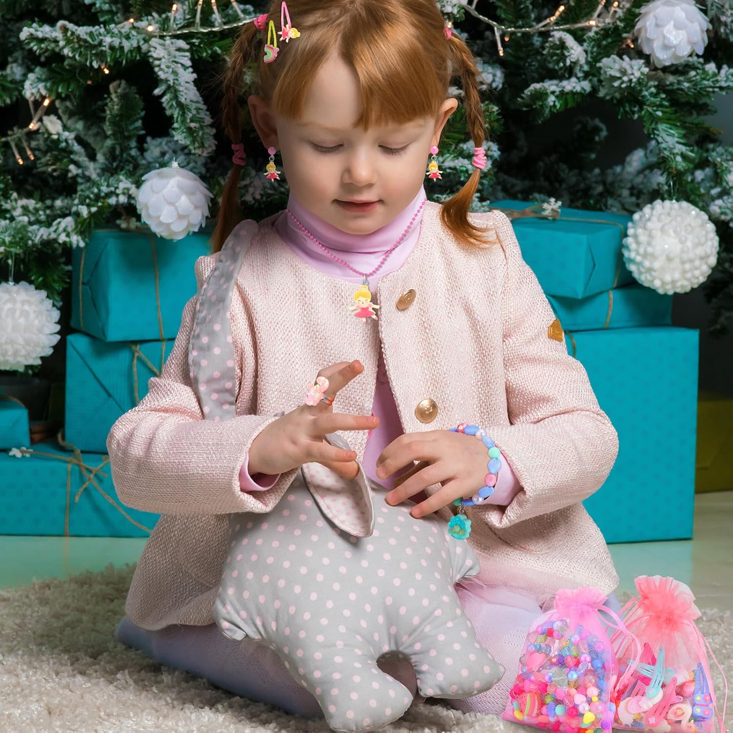 63 piezas de joyería de juego para niñas pequeñas, collar de cuentas de princesa para niños, pulseras, anillos, pinzas para el cabello, aretes con