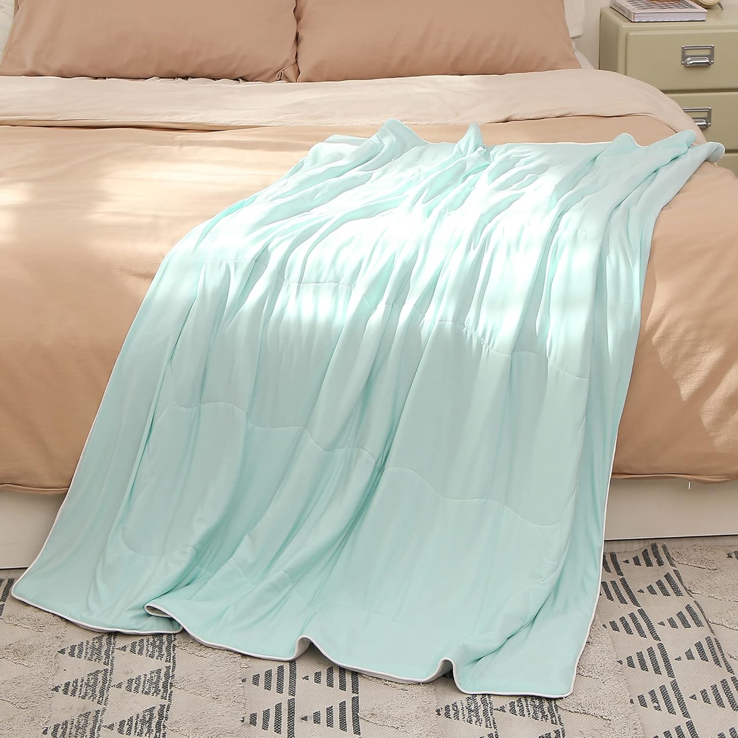 Catalonia Manta refrescante reversible, edredón ligero de verano para personas que duermen con calor, edredón de verano suave y sedoso, 50 x 60