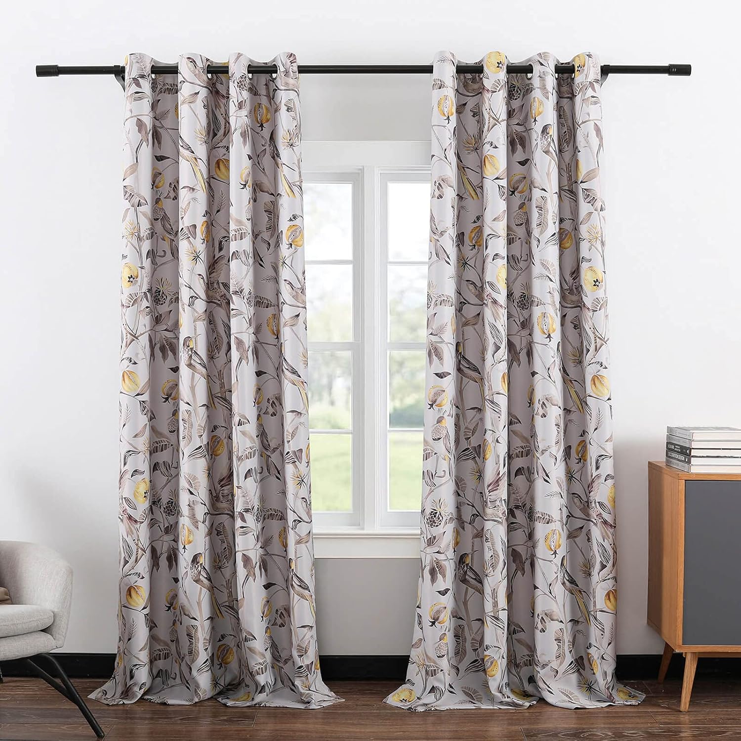 VOGOL Cortinas de poliéster insonorizadas para oscurecer la habitación, con estampado de frutas y pájaros amarillo limón, cortina con ojales para