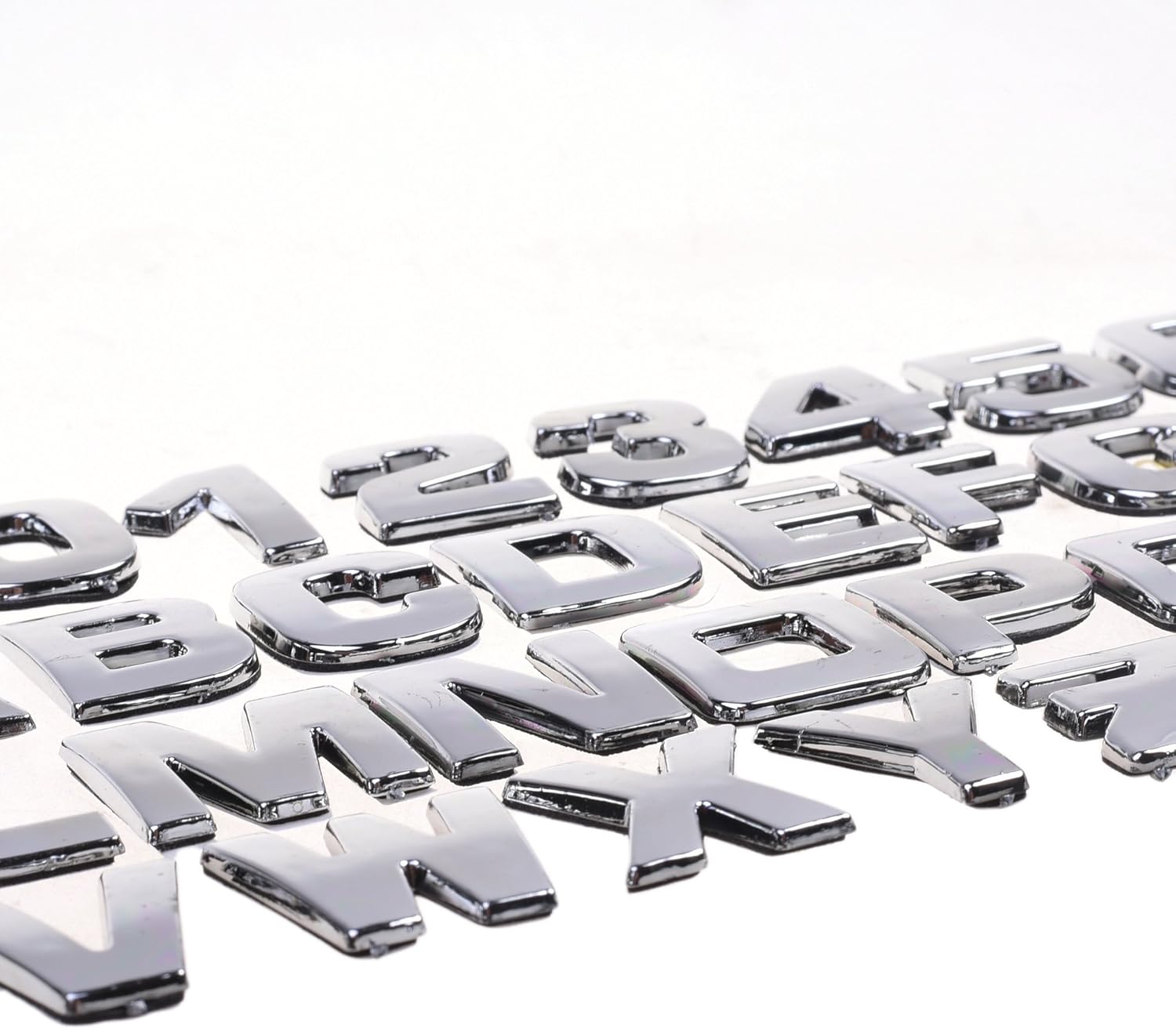 Cosmos 40 calcomanías de plástico en tono plateado con letras de coche, emblema 3D, calcomanía para insignia, calcomanía