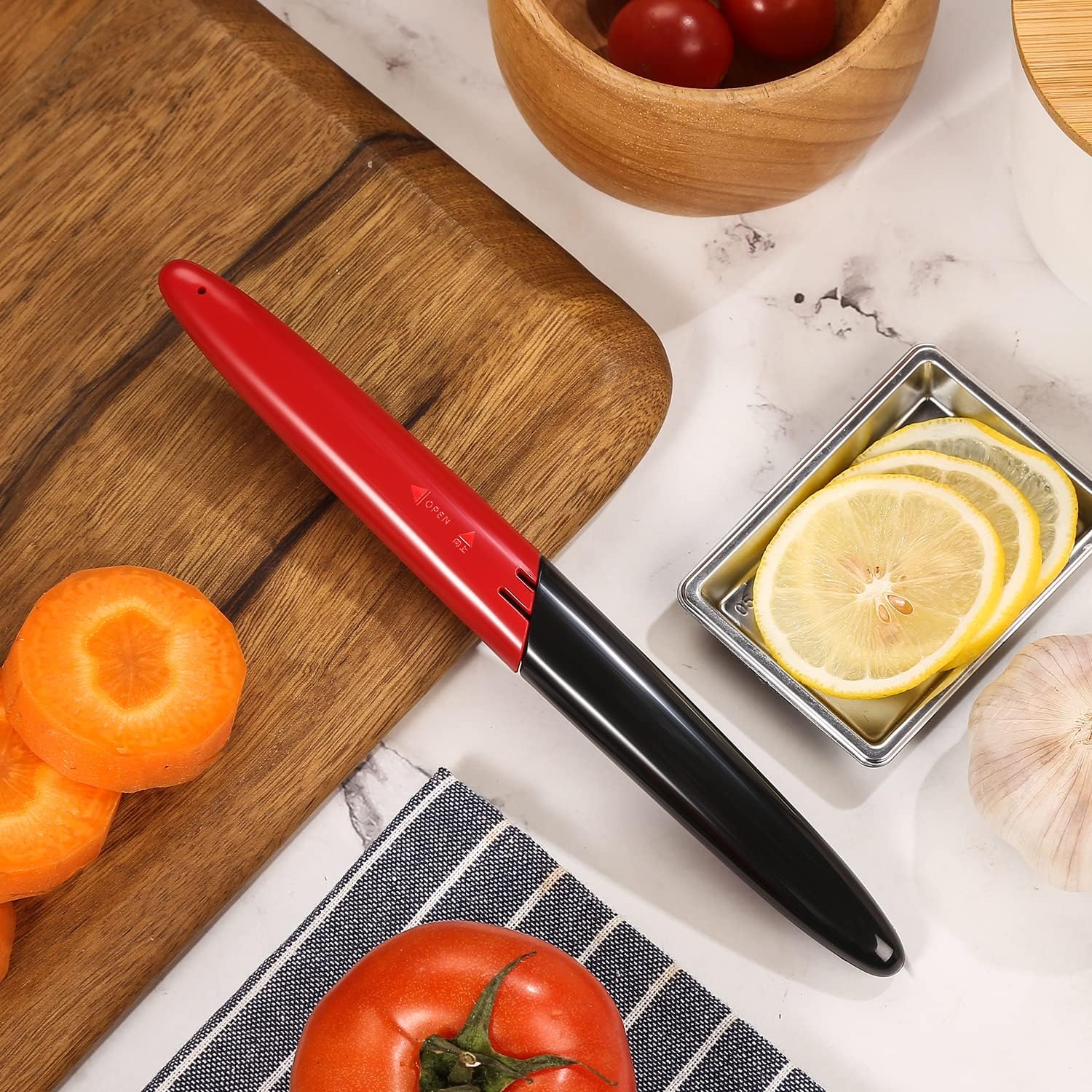 SHI BA ZI ZUO Pelador de cuchillos de frutas portátil de 3.6 pulgadas con funda para cortes precisos y precisos