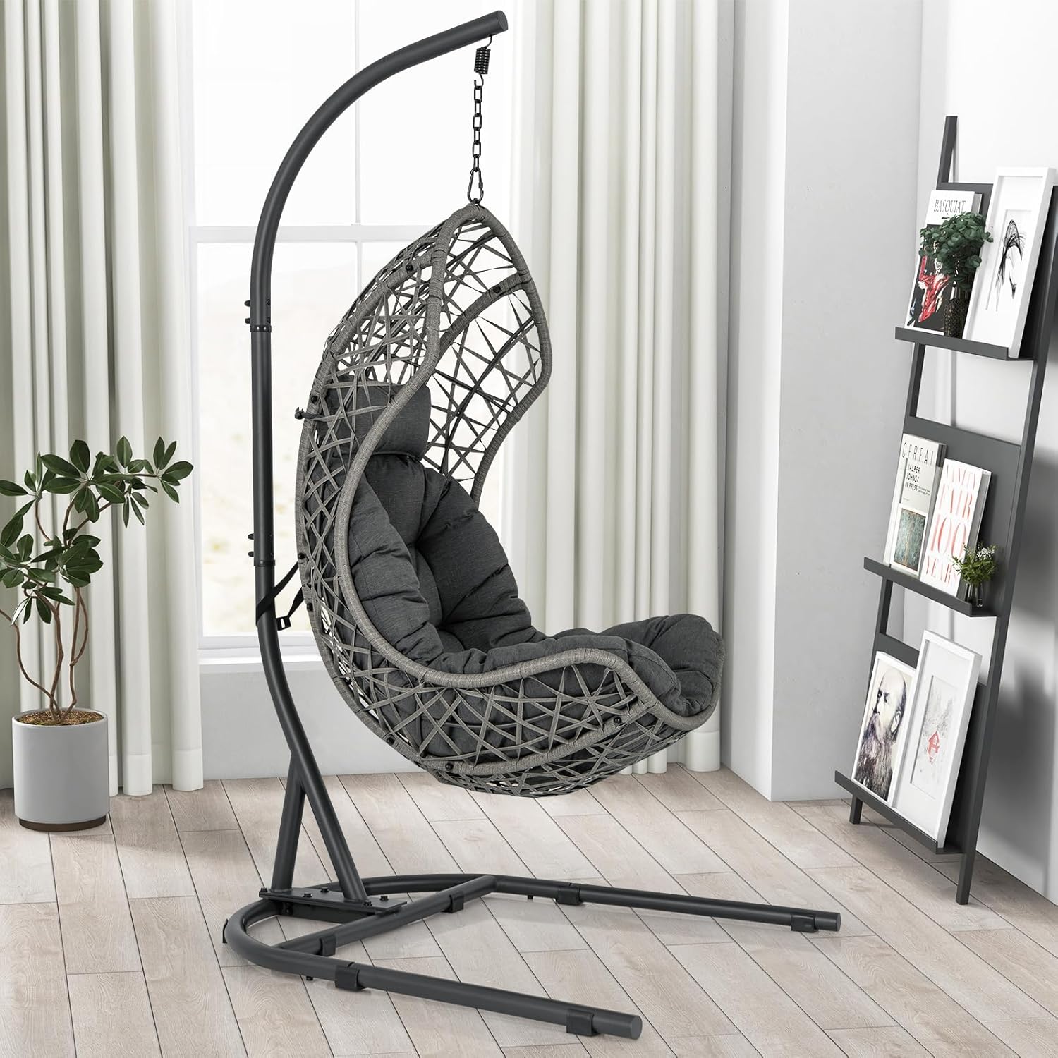 Giantex Silla de huevo para exteriores e interiores, silla hamaca con soporte, almohada, cojín, accesorios para colgar, cesta colgante de ratán de