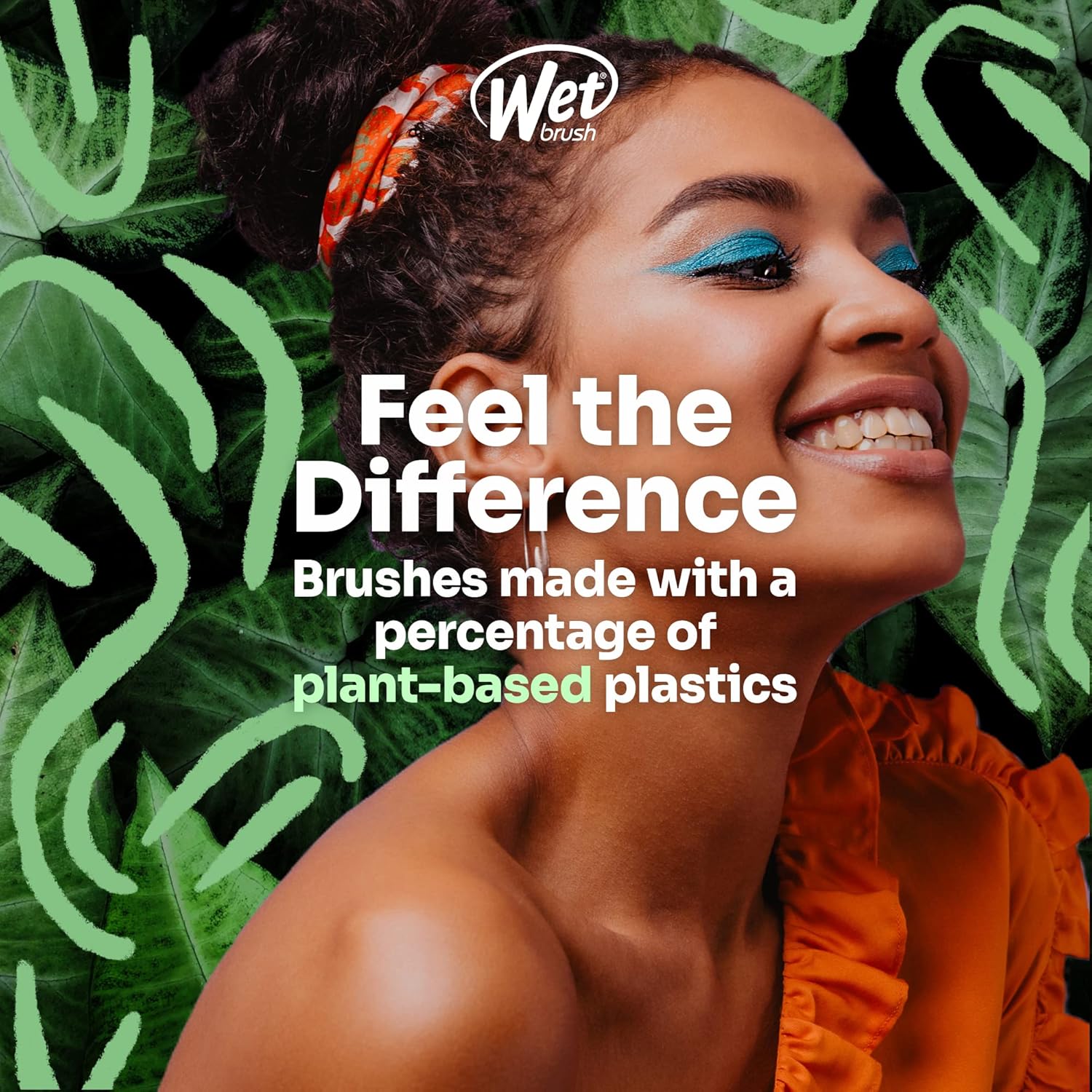 Wet Brush Go Green Curl – Cepillo desenredante para el cabello, color negro, cerdas desenredantes ultrasuaves IntelliFlex que se deslizan a través
