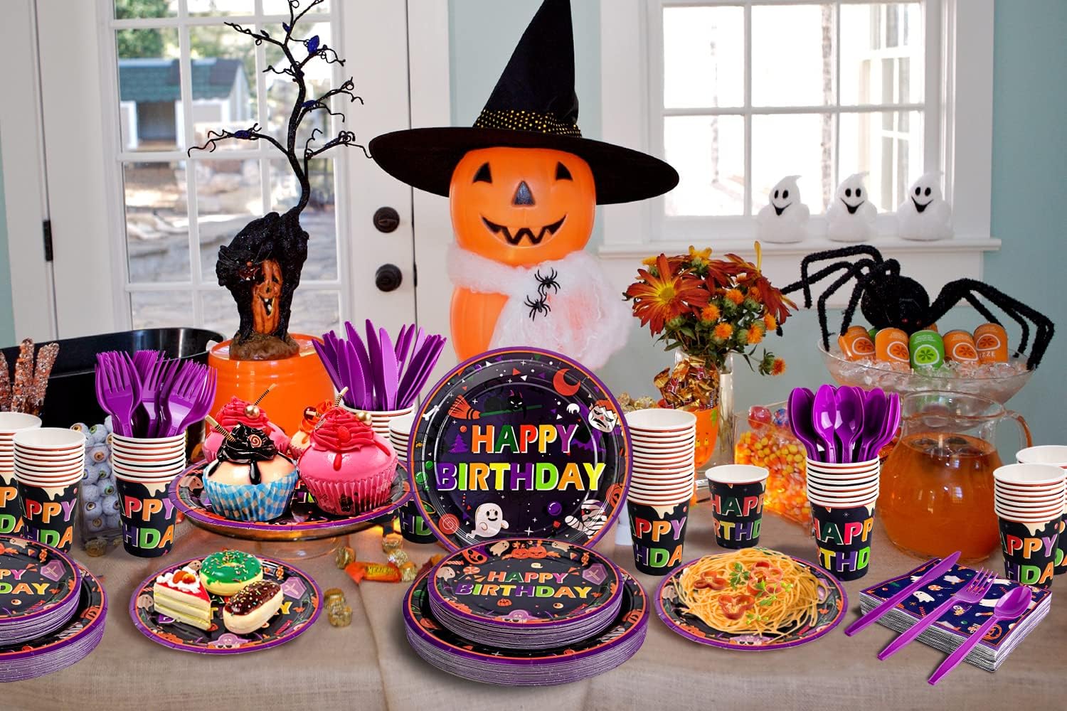 Juego de 202 piezas de vajilla desechable para fiesta de cumpleaños de Halloween, color morado, para 24 platos de calabaza, tazas, manteles de