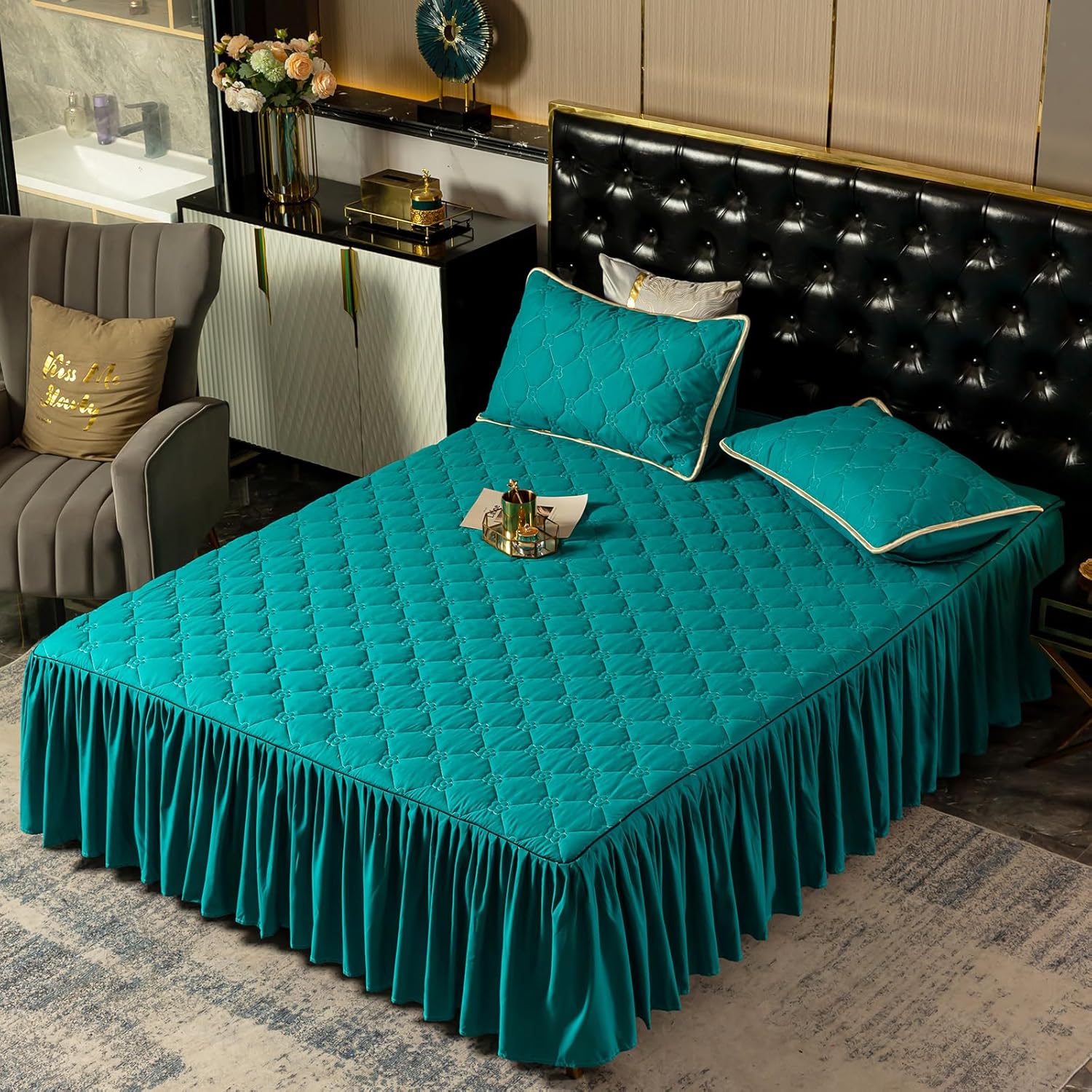 Falda de cama verde oscuro, faldas de cama tamaño King, 78 x 80 pulgadas, sábana bajera ajustable con volantes, clip de algodón de 18 pulgadas,