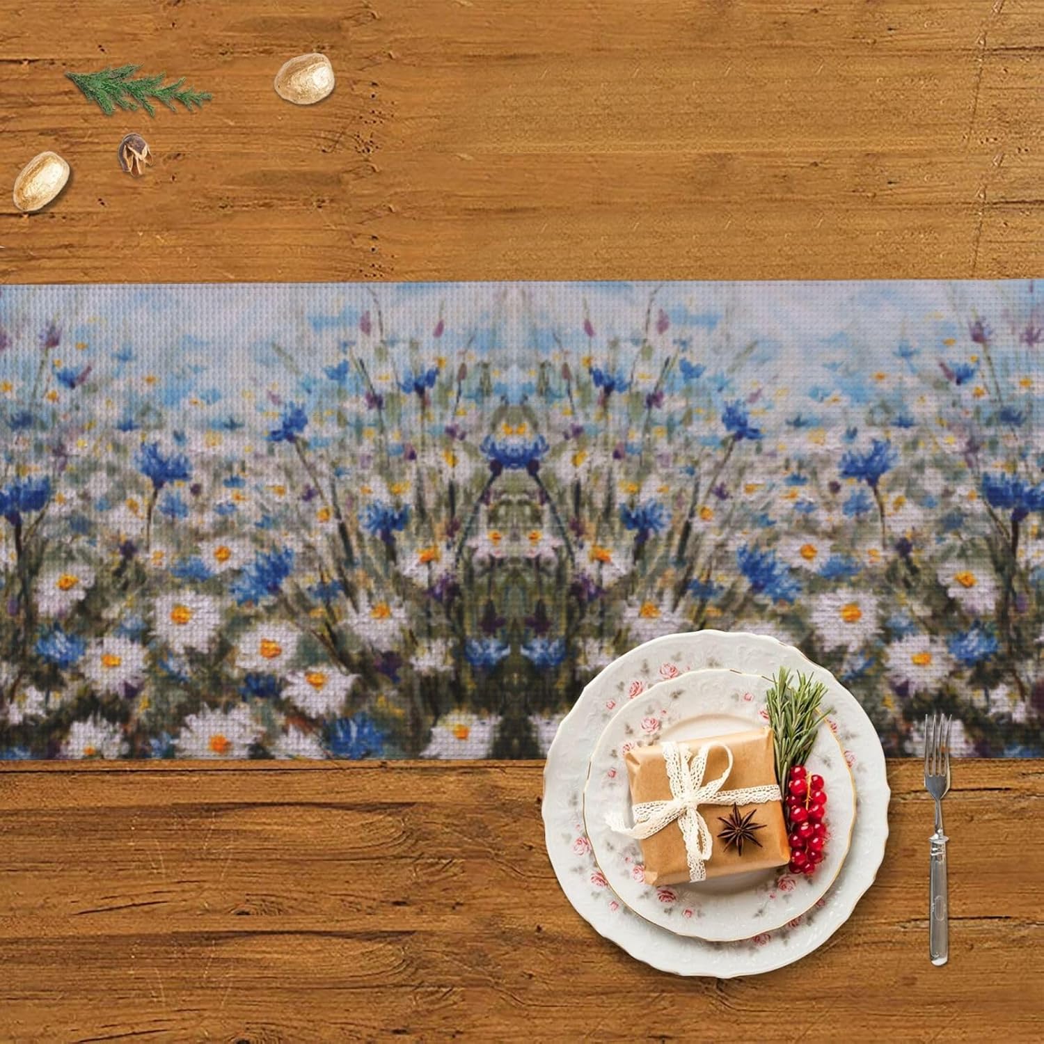 cornflowers and Daisies Christmas Table Runner Dining Table Decor Christmas Decorations Indoor Home Decor Christmas Table Runners Xmas Navidad