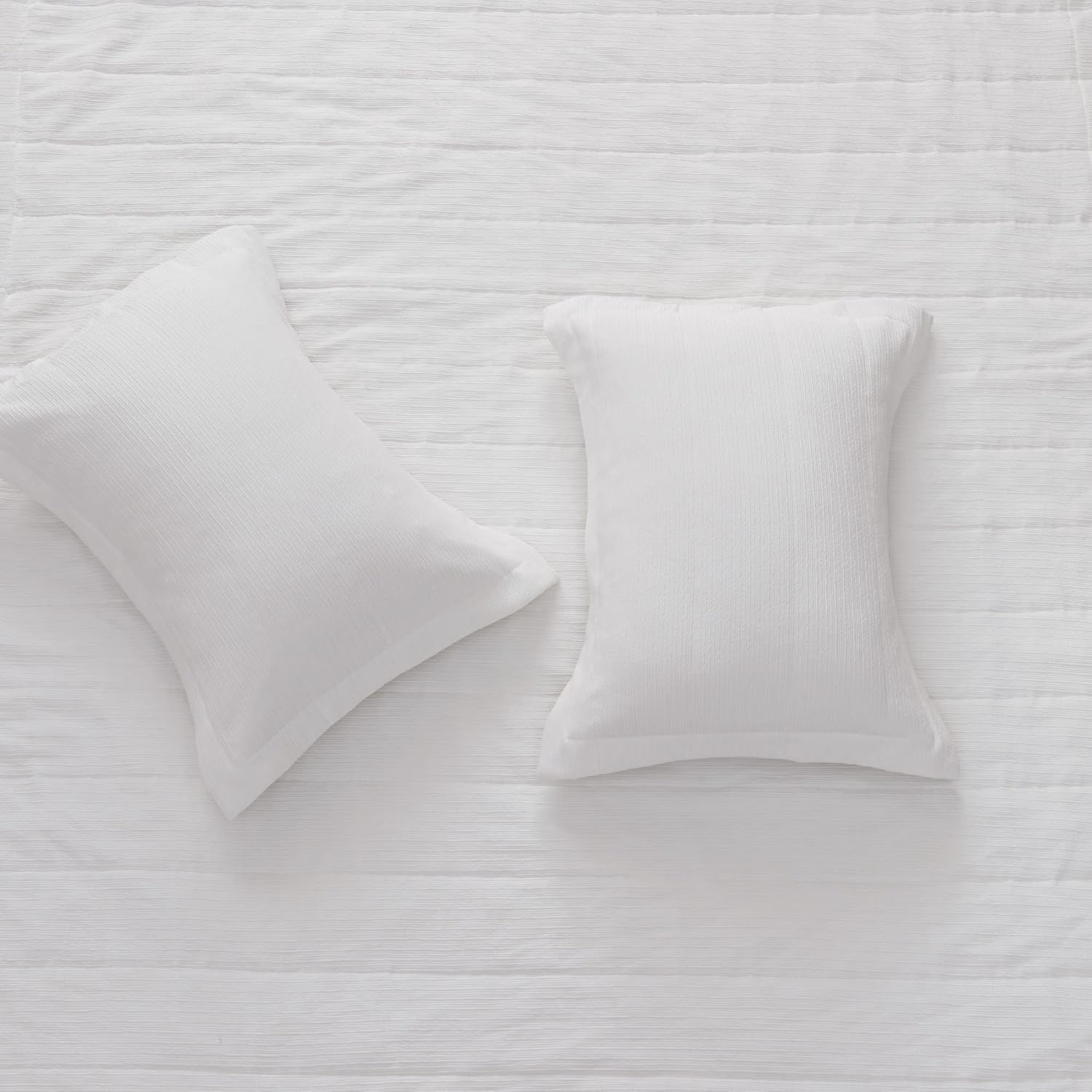 Great Bay Home – Edredón tamaño individual, blanco, de elastano, de 2 piezas con 1 funda, colchas modernas, acogedoras y para todas las estaciones,
