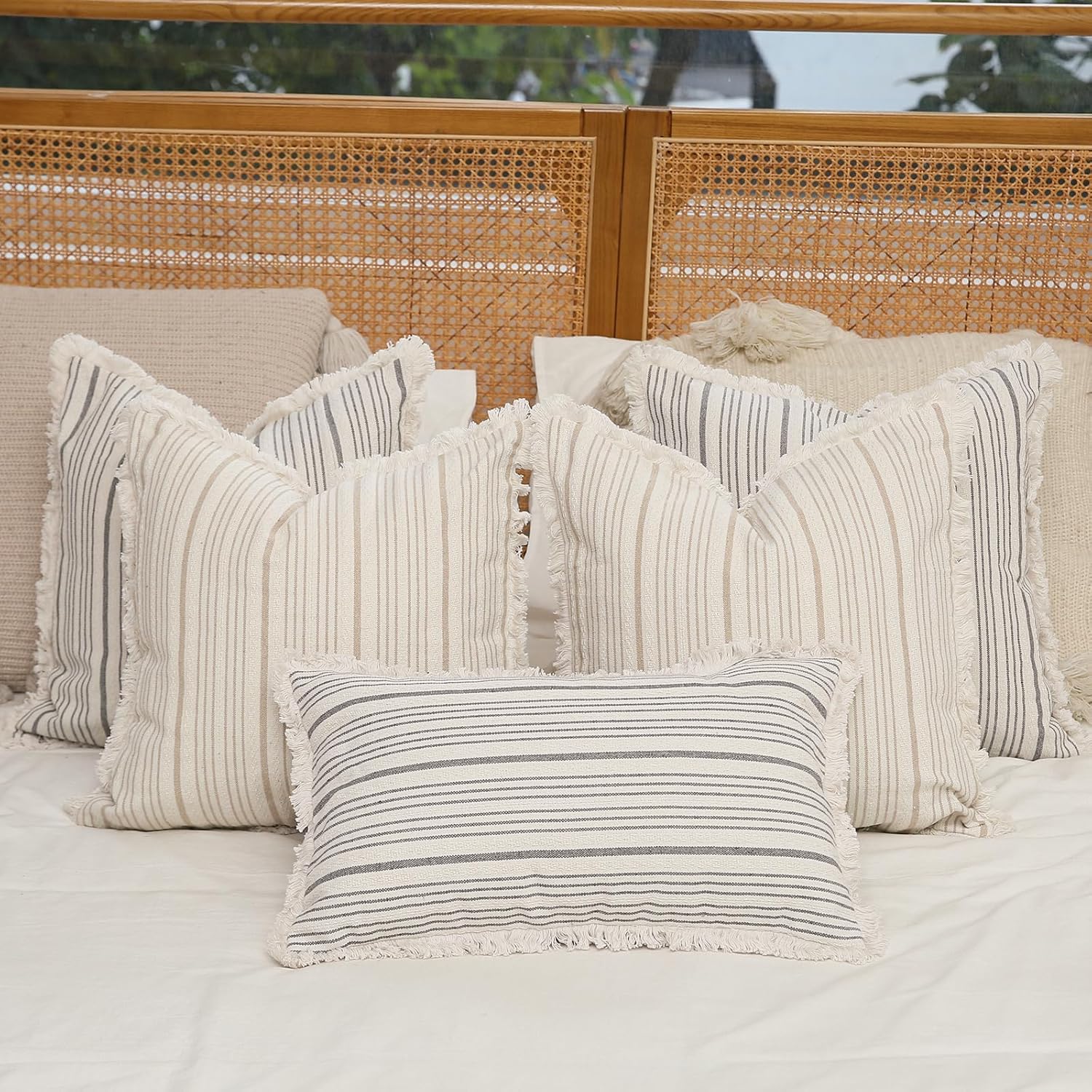 Kiuree Juego de 2 fundas de almohada de granja de 12 x 20 pulgadas, fundas de almohada lumbares a rayas con flecos, fundas de cojín decorativas
