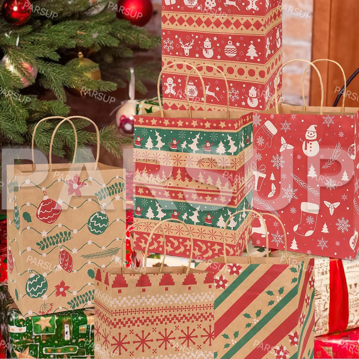 Bolsas de regalo de papel kraft de Navidad, 24 unidades de estilos surtidos, bolsas de papel pequeñas de Navidad con asas, bolsas de regalo de