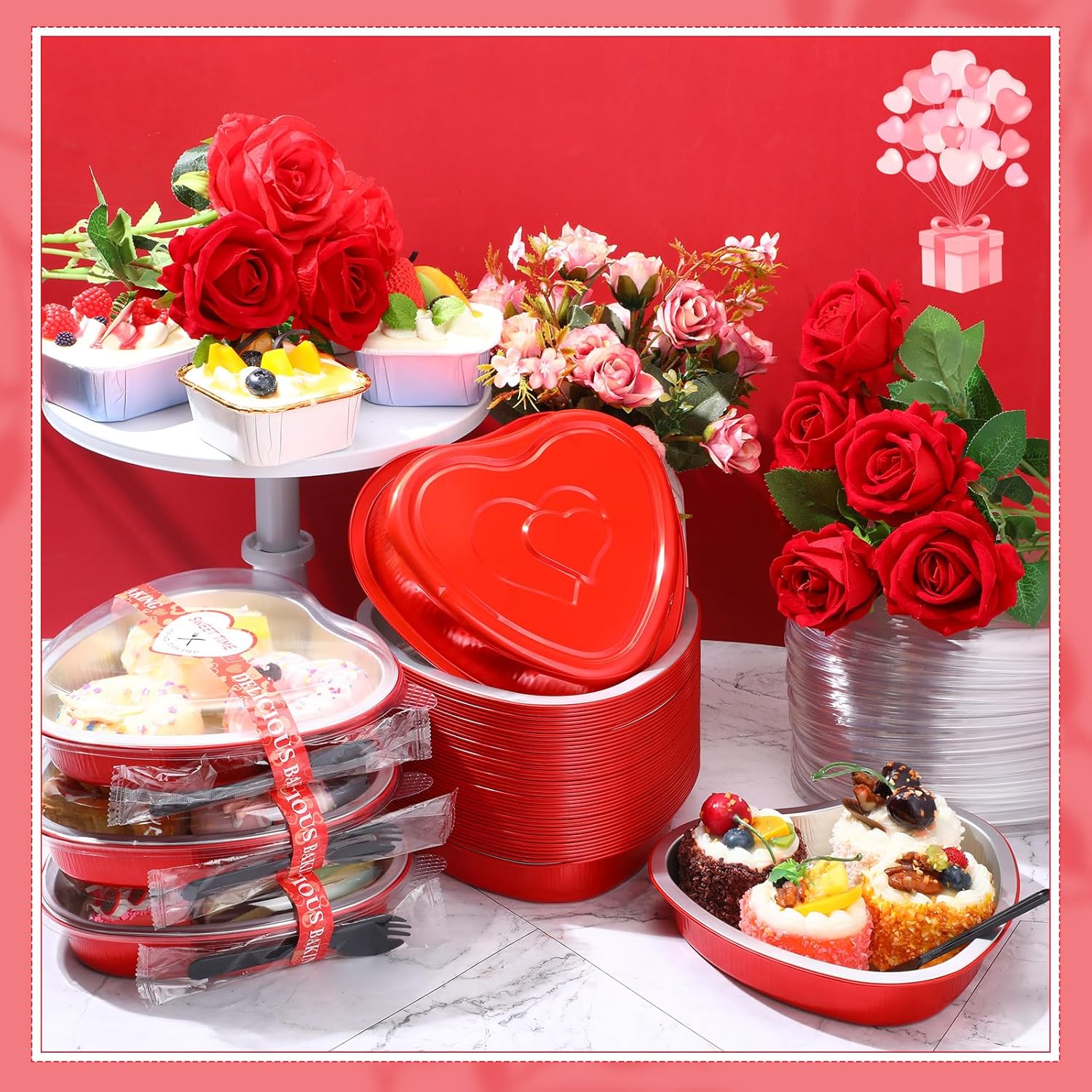 Yinkin 25 moldes de papel de aluminio con forma de corazón de 22 onzas para cupcakes con tapas y cucharas, moldes desechables para tartas, moldes