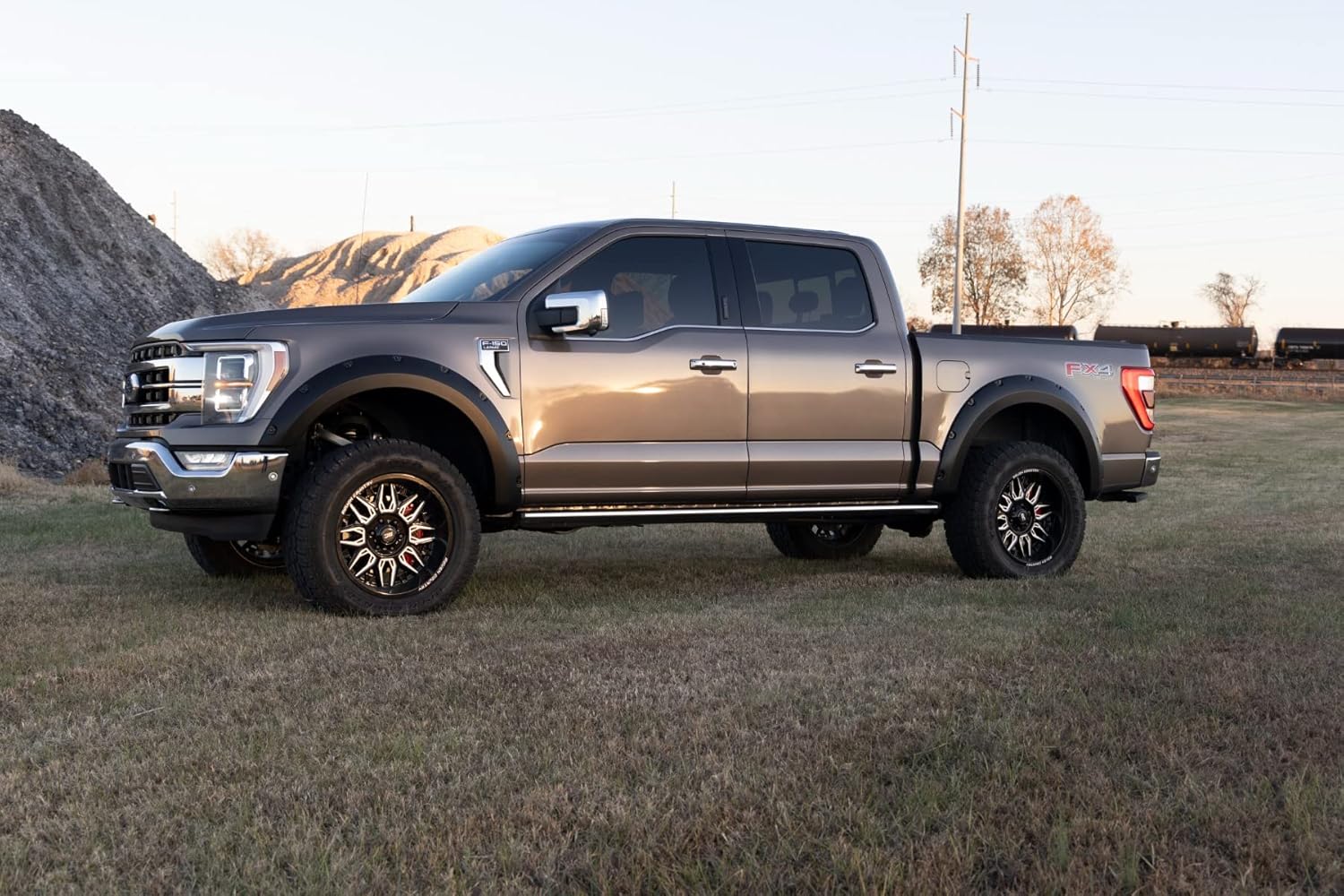 Rough Country Guardabarros tradicionales para Ford F-150 2021-2023 – F-F20911A