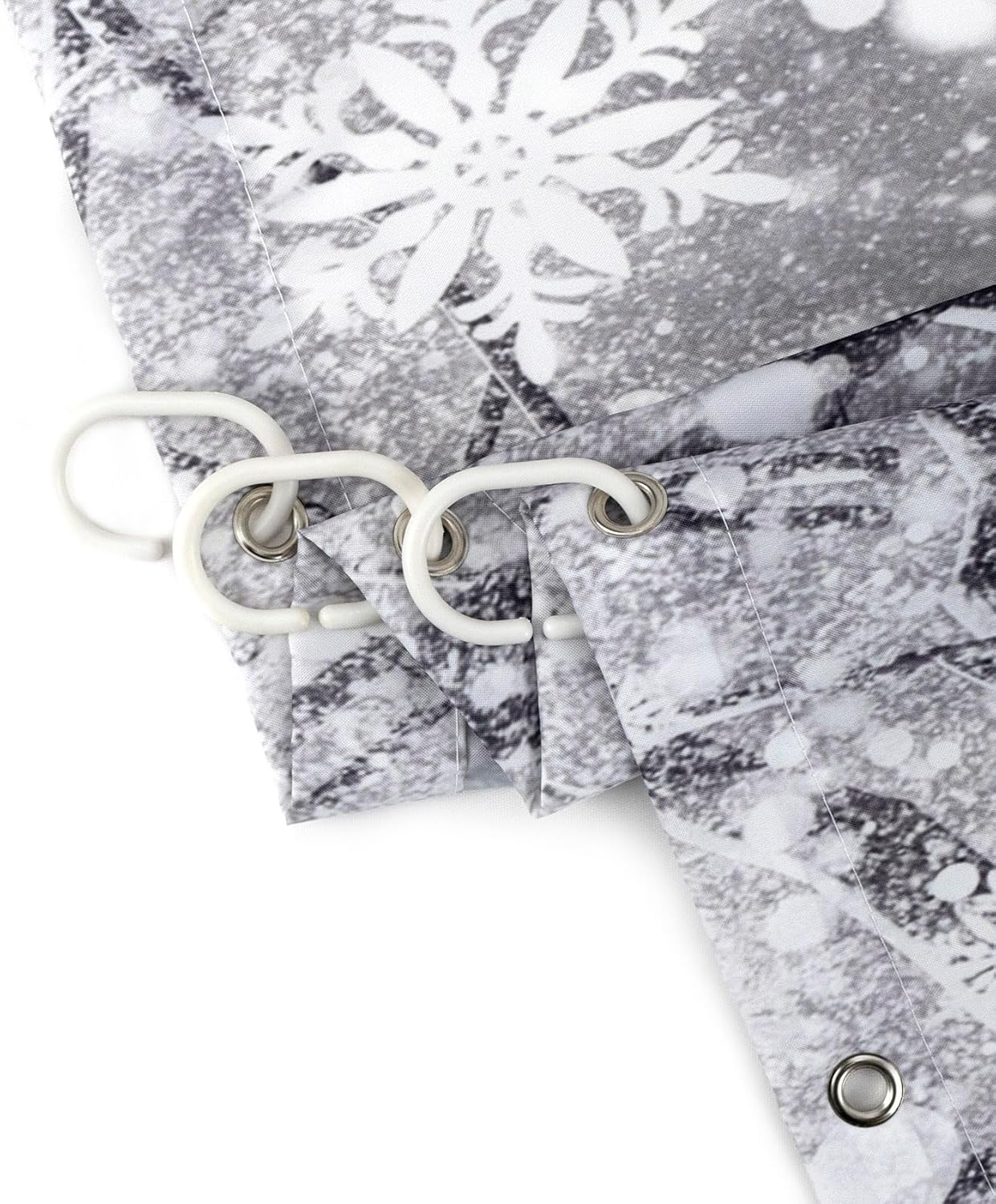 EOBTAIN Cortina de ducha de invierno con diseño de muñeco de nieve para baño, bolas rojas de Navidad en valla de madera vintage, cortina de ducha