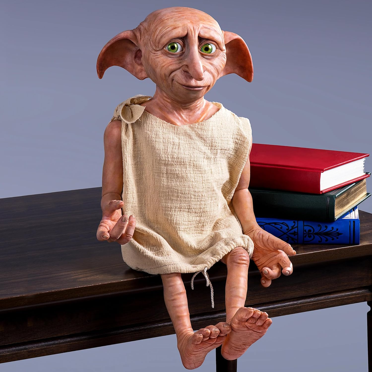 Ashton-Drake Dobby The House ELF – Figura articulable con calcetín