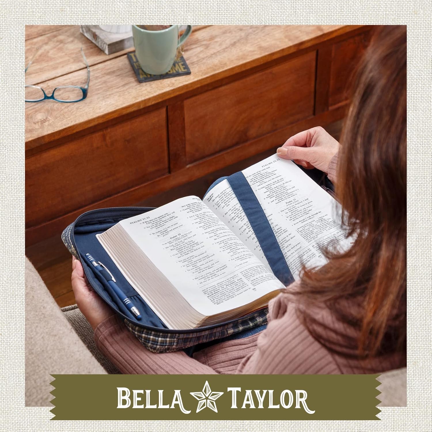 Bella Taylor Funda para la Biblia para mujer  Organizador de Biblia y estuche de transporte para Biblias medianas y grandes  Parche acolchado de