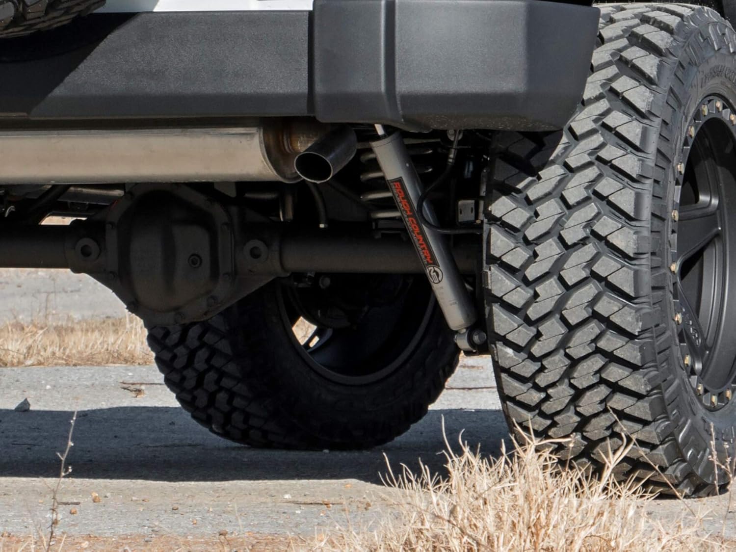 Rough Country Amortiguadores delanteros N3 de 0.5-3″ para Jeep CJGrand Wagoneer 4WD – 23184_B