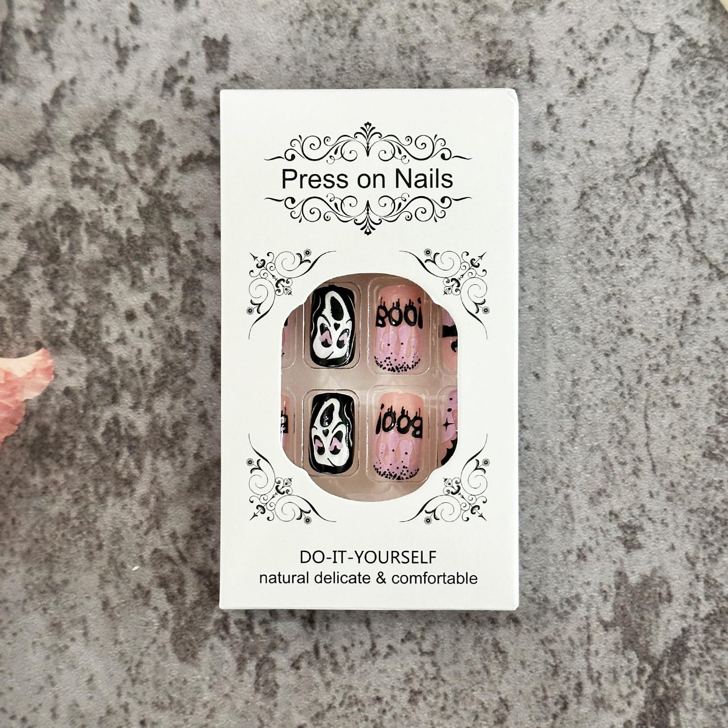 Uñas postizas a presión con diseño de fantasma, cuadradas, cortas, para Halloween, con diseño de cara de fantasma de murciélago negro, uñas