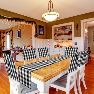 6 fundas para sillas de Navidad, con sombrero de Papá Noel a cuadros de búfalo con camino de mesa de 71 pulgadas para Navidad, comedor, restaurante, 6 fundas para sillas de Navidad, con sombrero de Papá Noel a cuadros de búfalo con camino de mesa de 71 pulgadas para Navidad, comedor, restaurante,