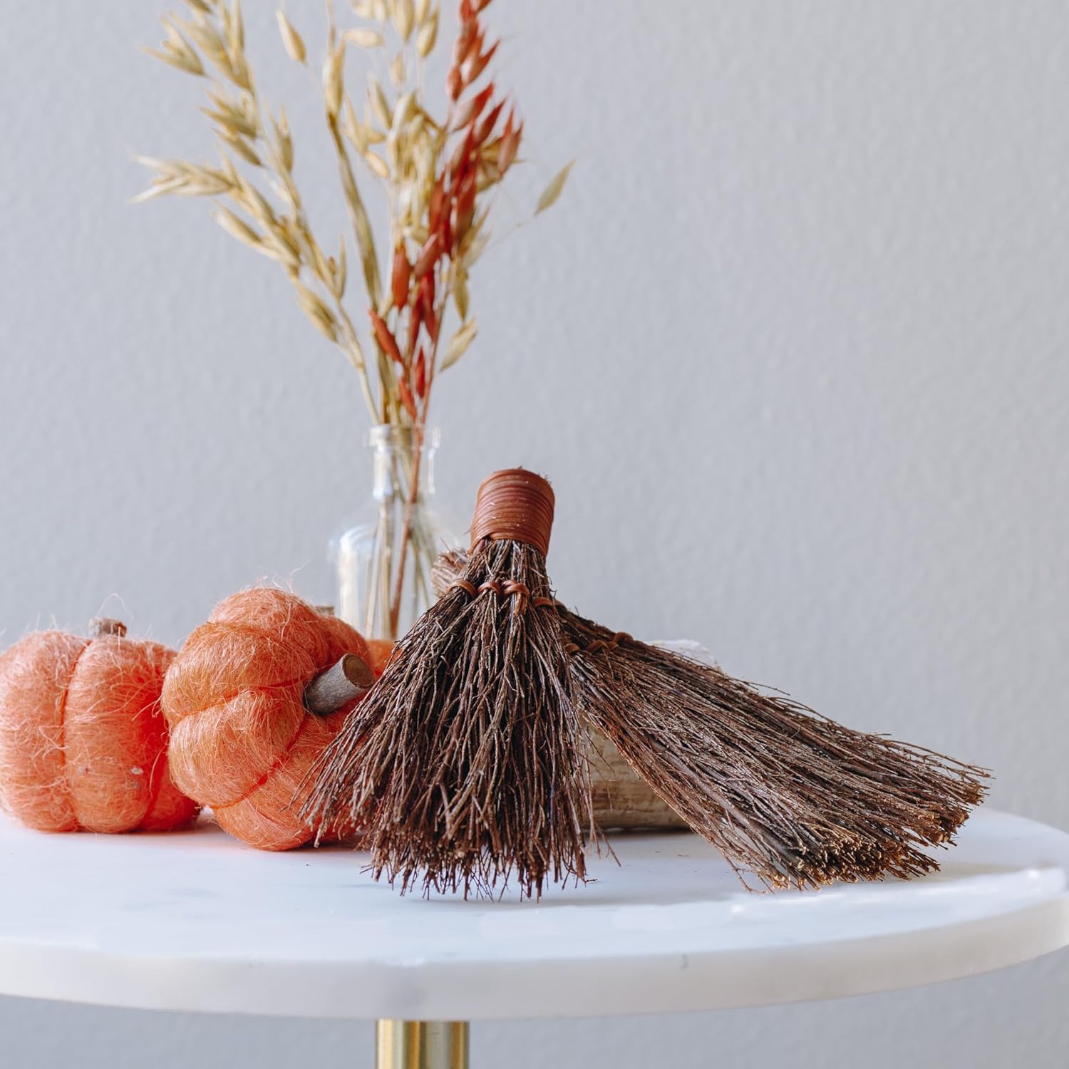 Escoba perfumada con especias de calabaza (paquete de 6)  Escoba brezo de 6 pulgadas  Decoración navideña