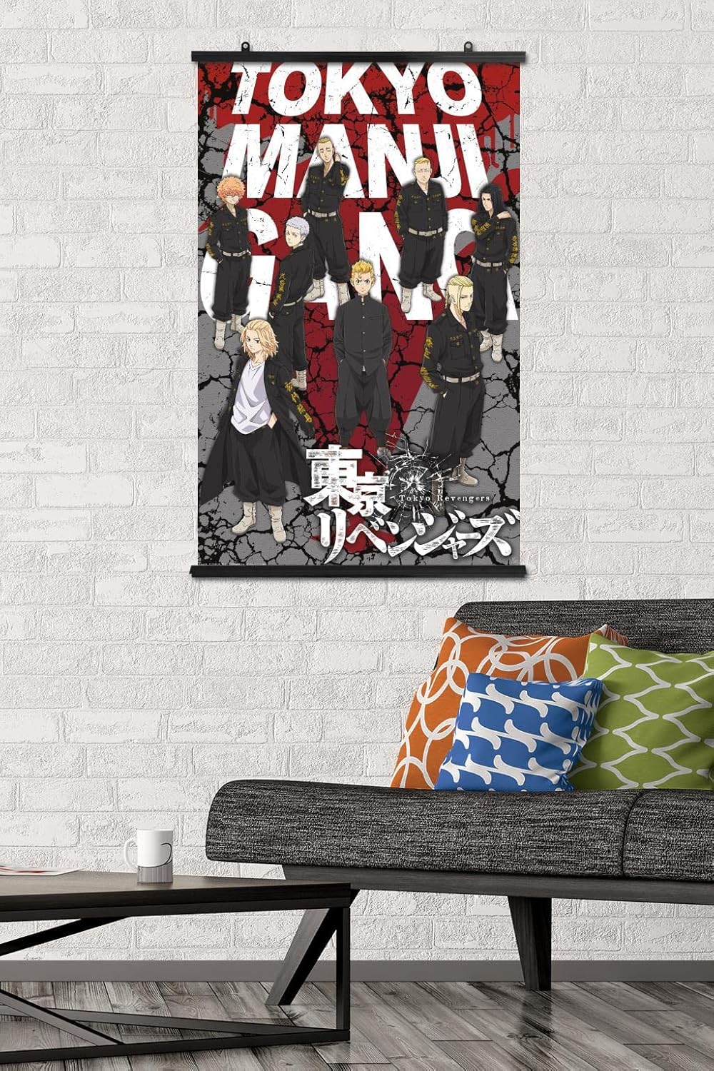 Trends International Tokyo Revengers – Póster de pared de la pandilla Tokyo Manji, 22.37 x 34.00 pulgadas, paquete de póster y clip